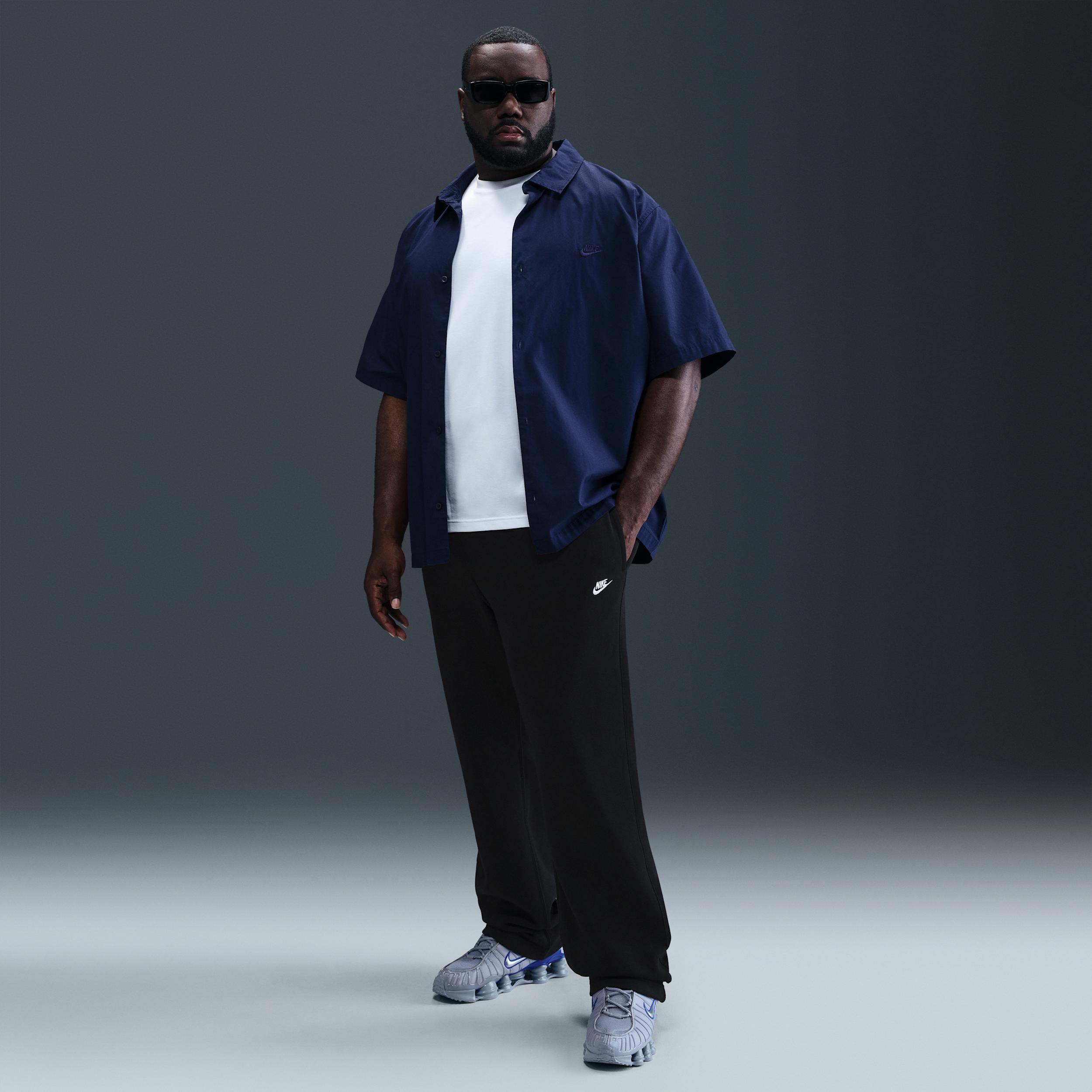Nike Men's Club Open-Hem Fleece Pants Product Image