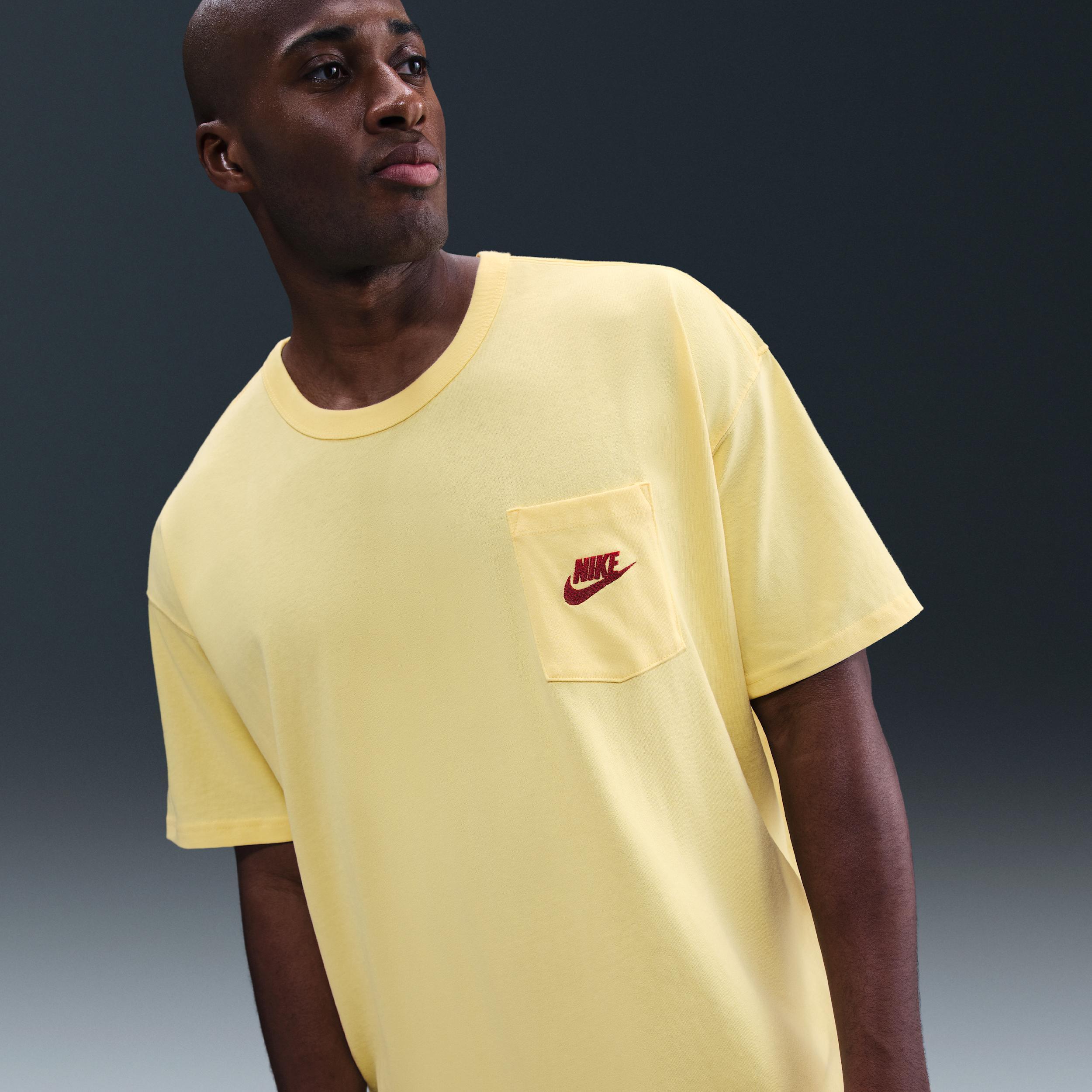 Men's Nike Sportswear Premium Essentials T-Shirt Product Image