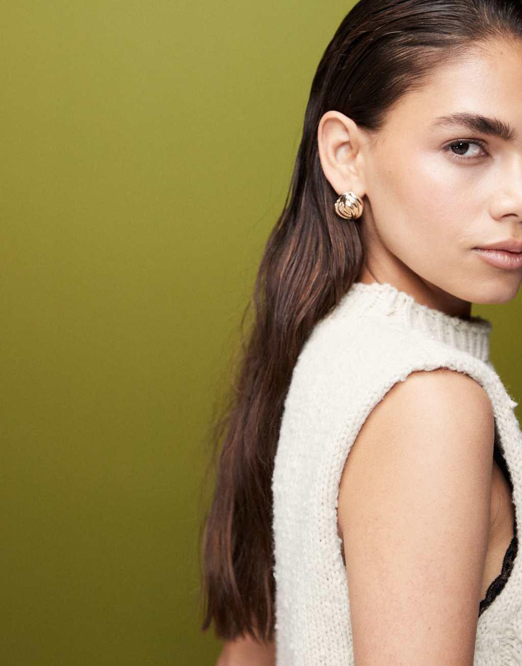 ASOS DESIGN knitted cable tank in textured yarn in stone Product Image