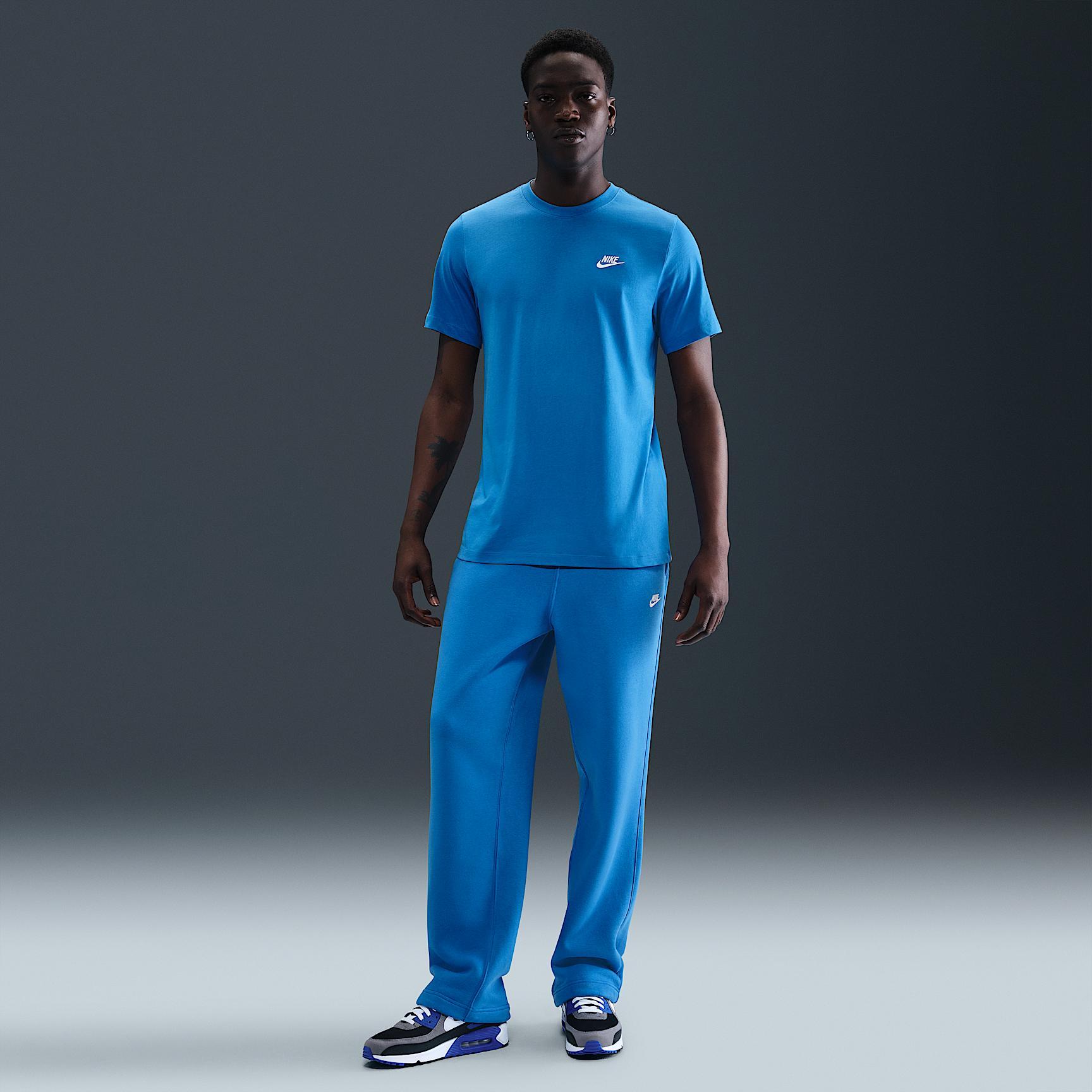 Men's Nike Sportswear Club T-Shirt Product Image