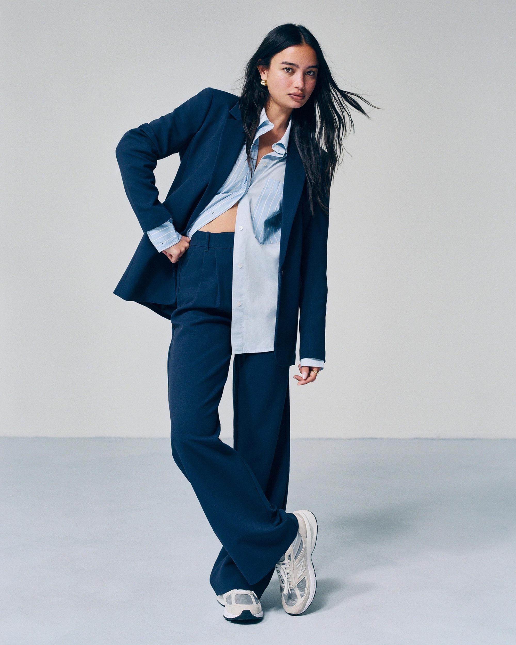 A&F Sloane Tailored Wide Leg Pant Product Image