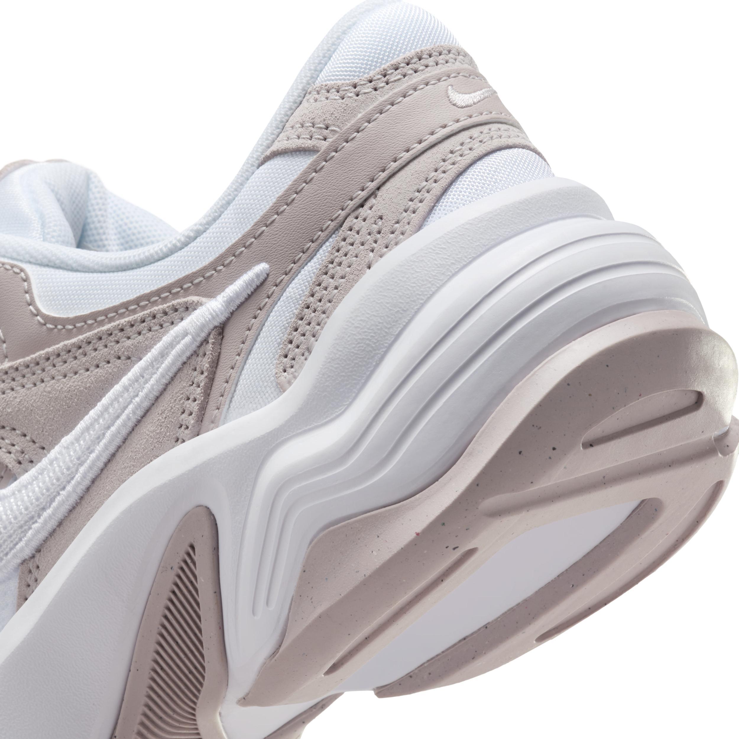 Nike Women's AL8 Shoes Product Image