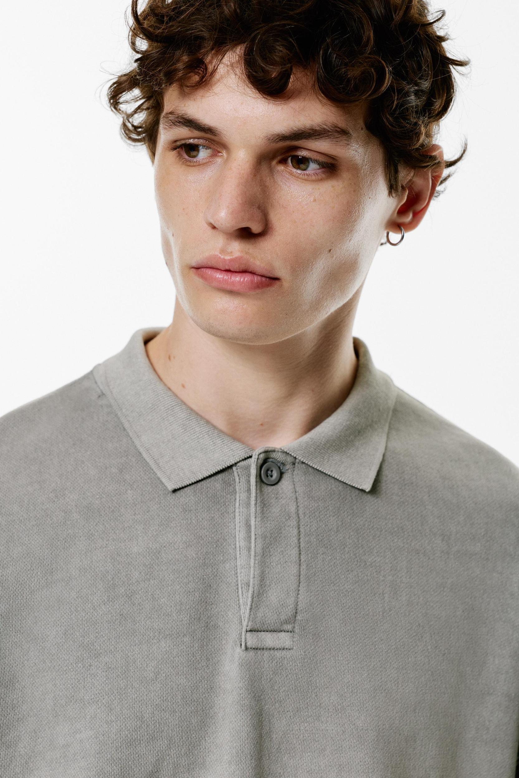 Polo sweatshirt Product Image
