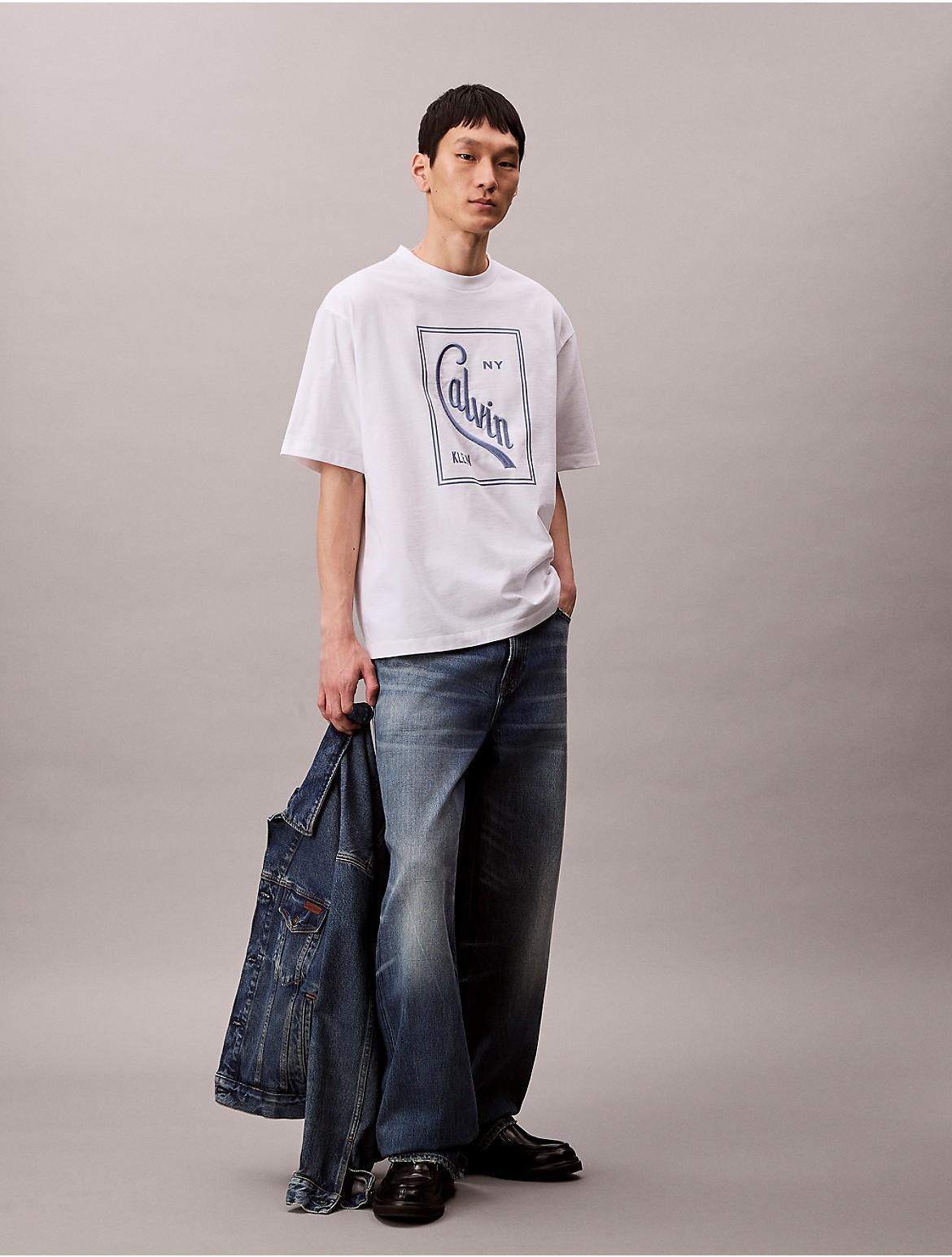 Calvin Klein Mens Script Logo Graphic Relaxed T-Shirt - White Product Image