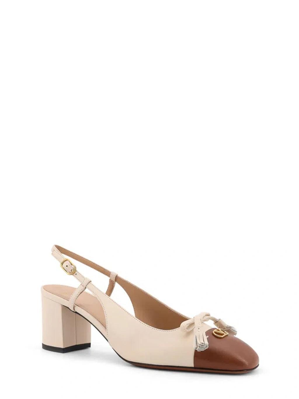 VALENTINO GARAVANI Leather Vlogo Signature Pumps With Slingback Strap In Neutral Product Image