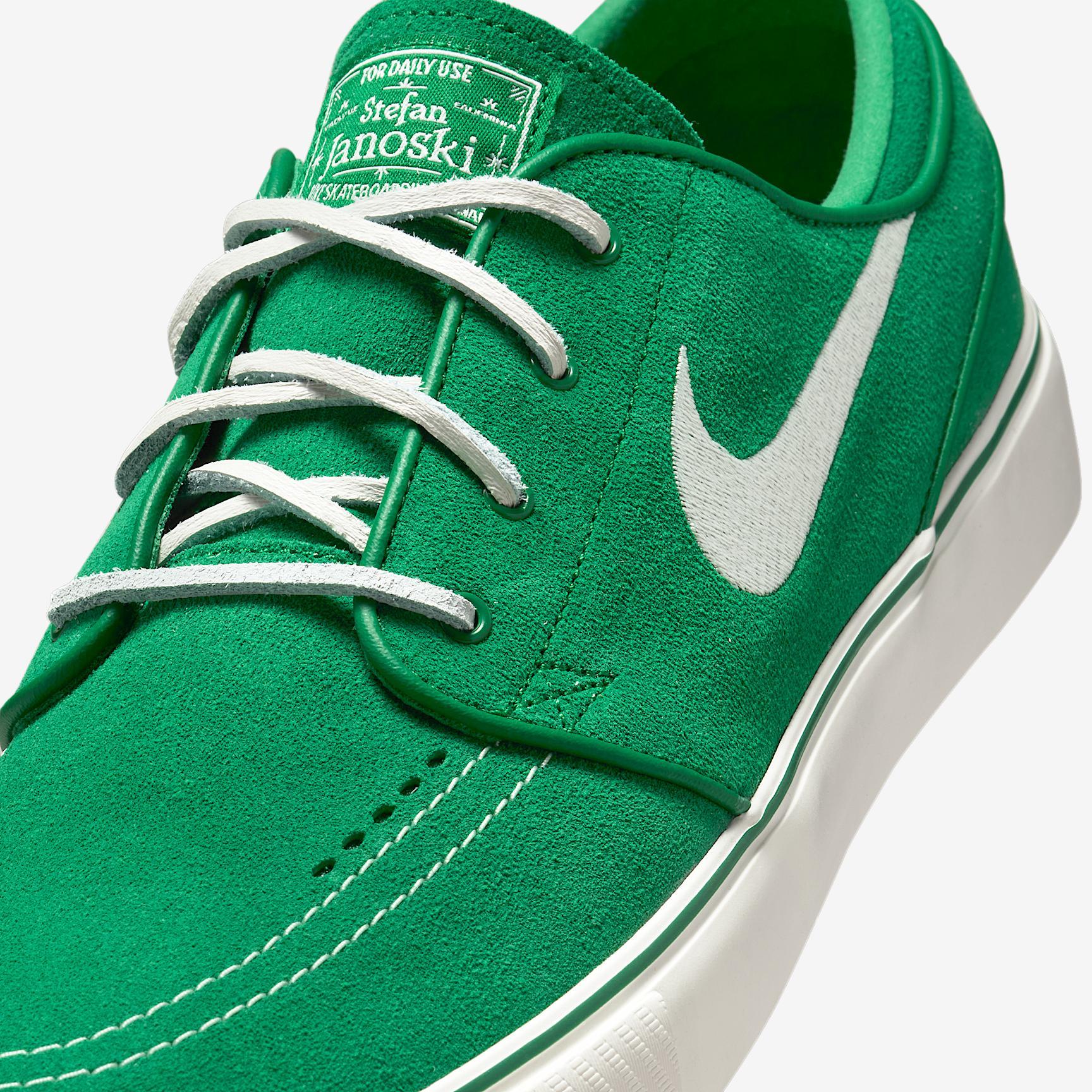 Men's Nike SB Zoom Janoski OG+ Skate Shoes Product Image