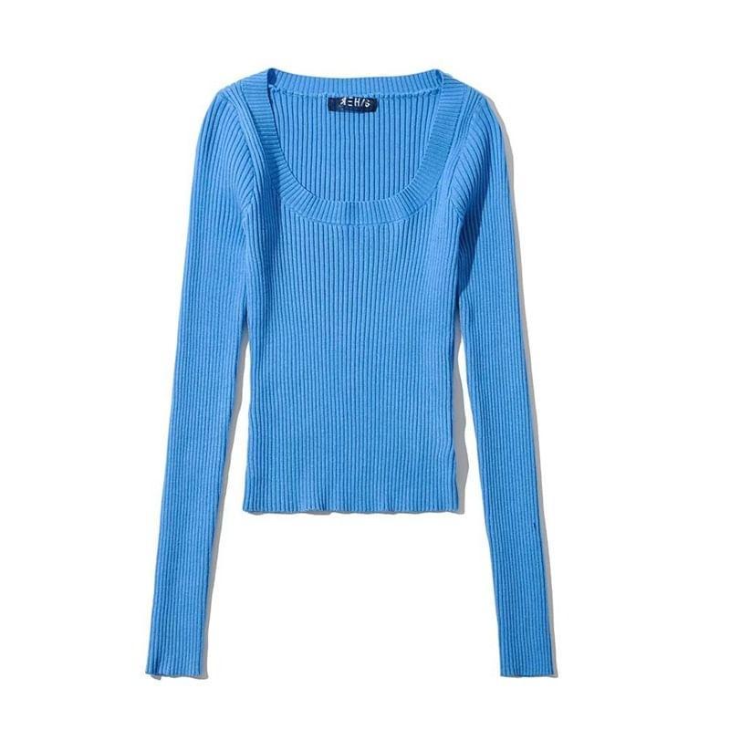 Long-Sleeve Scoop Neck Plain Crop Knit Top Product Image