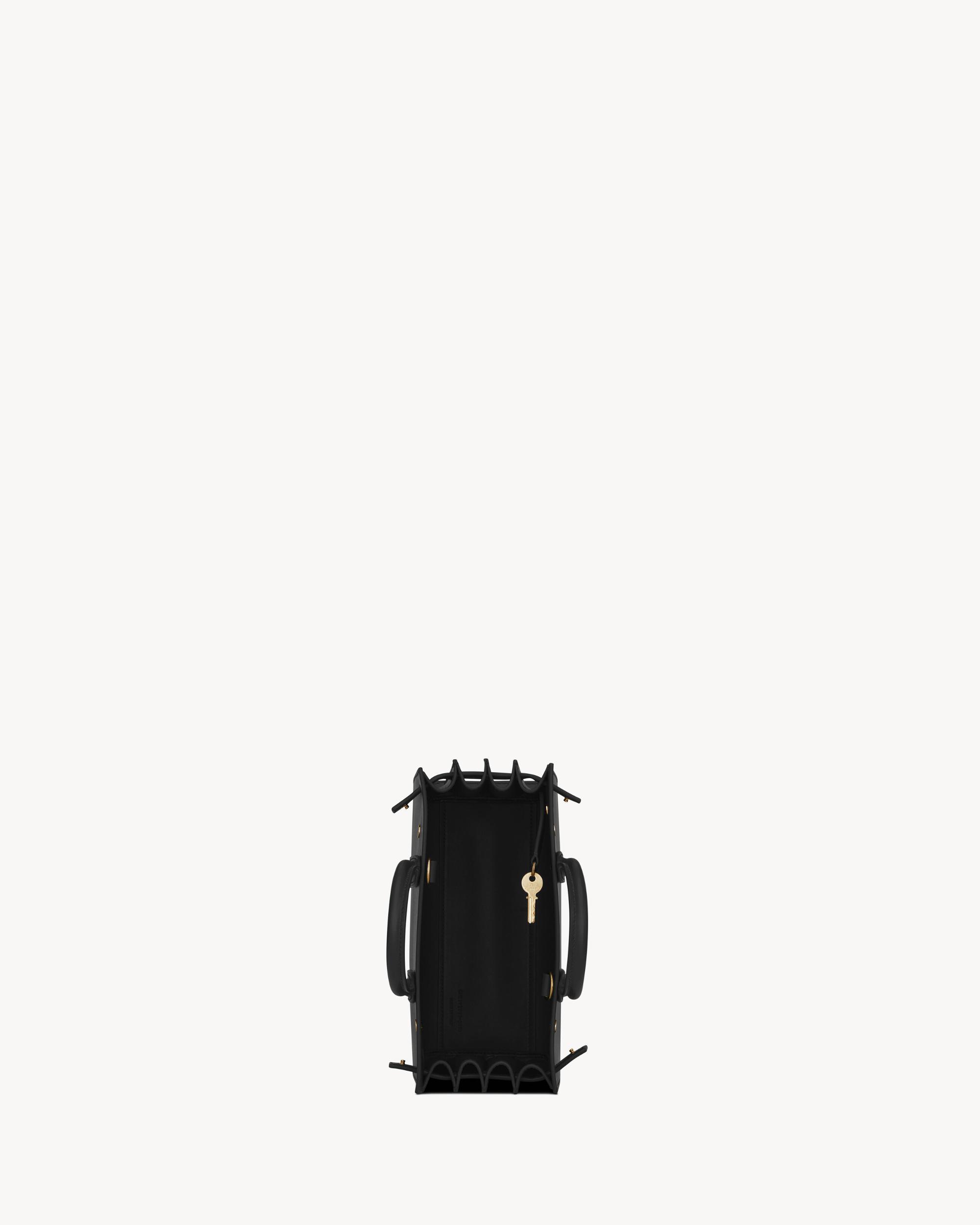 SAC DE JOUR IN SMOOTH LEATHER - NANO Product Image