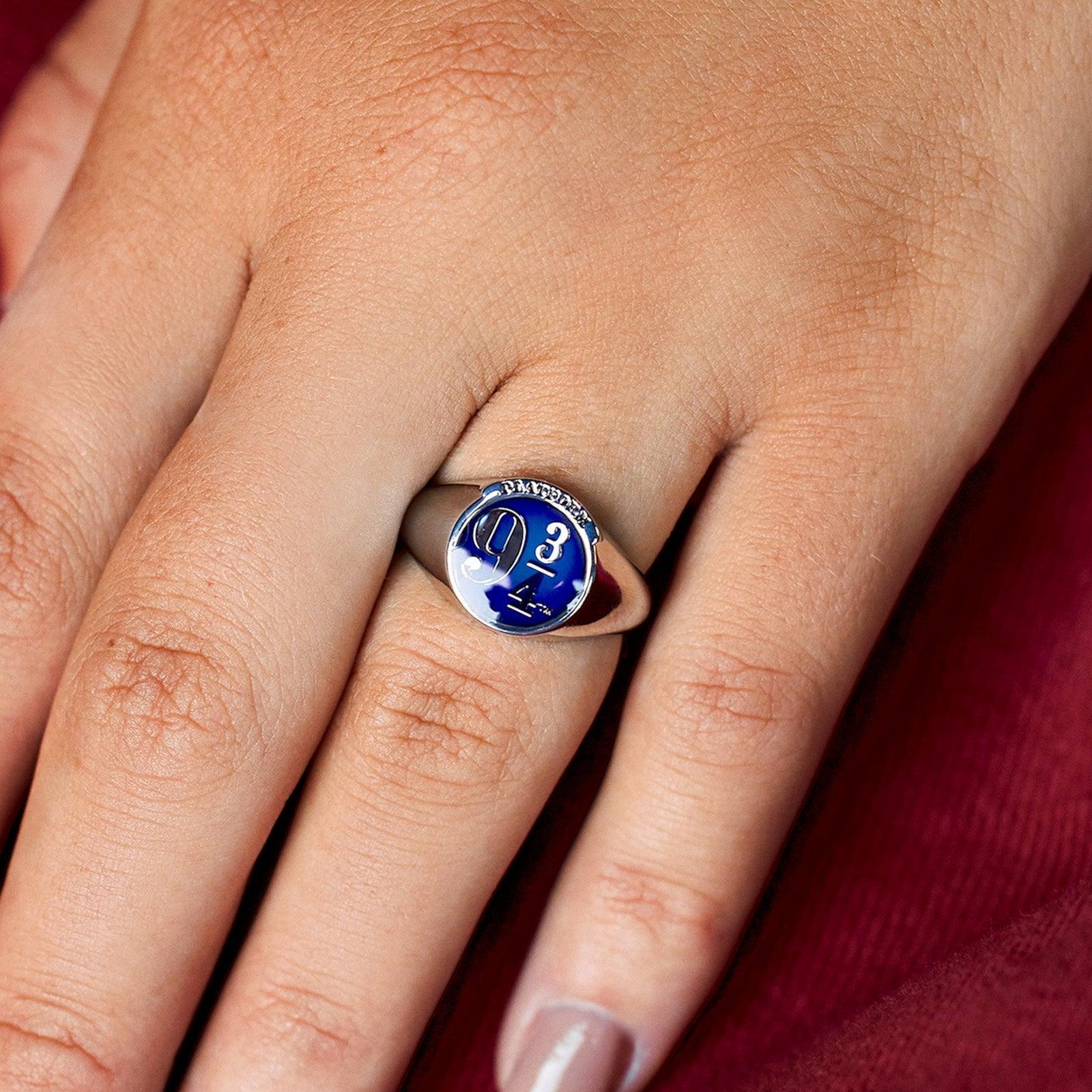 Platform 9 3/4 Mood Signet Ring Male Product Image