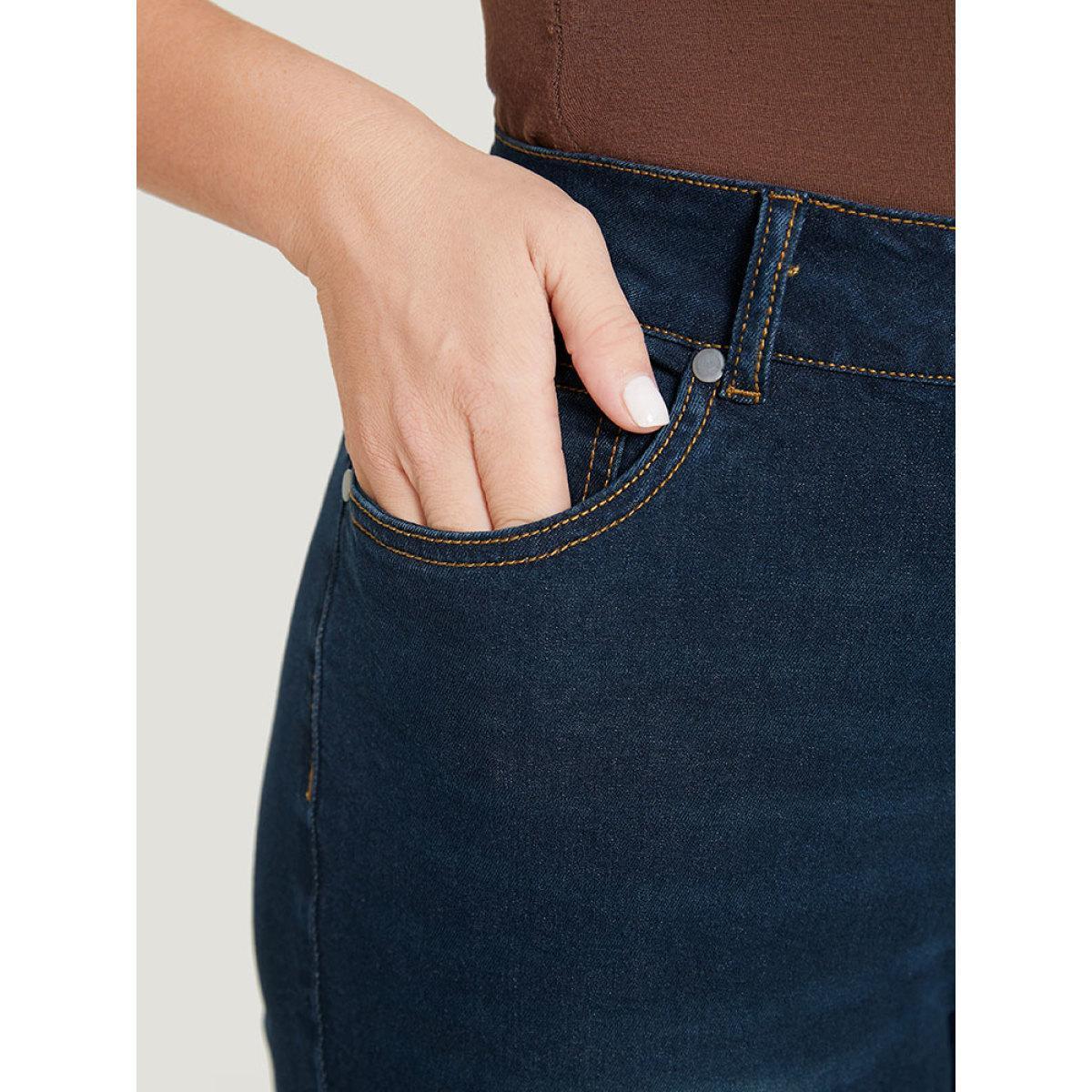 Plus Size Skinny Very Stretchy Dark Wash Split Knee Denim Shorts Women DarkBlue High stretch Dailywear Side seam pocket Casual Denim Shorts BloomChic 14/1X Product Image