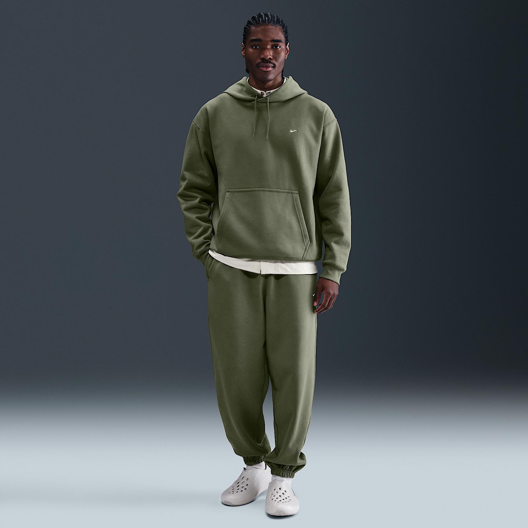 Nike Men's Solo Swoosh Pullover Hoodie Product Image