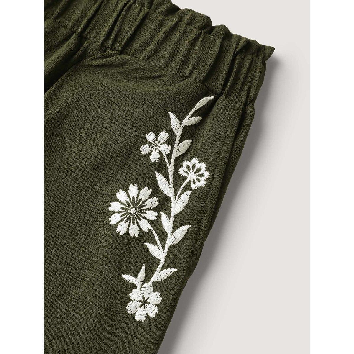 Plus Size Floral Embroidered Pockets Wide-Leg Pants Women ArmyGreen Casual Loose Mid Rise Everyday-Casual Pants BloomChic 10/M Product Image