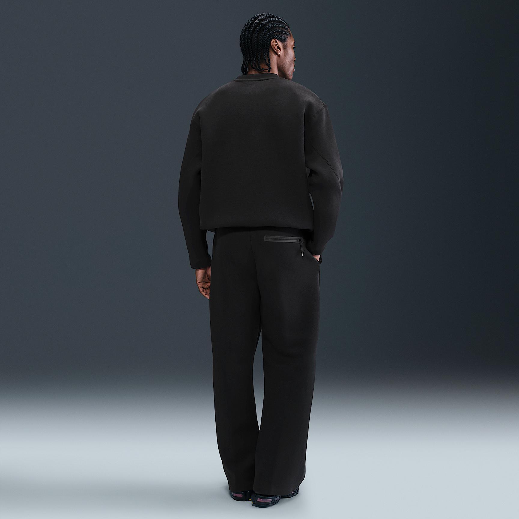 Nike Men's Tech Fleece Loose-Fit Open Hem Pants Product Image