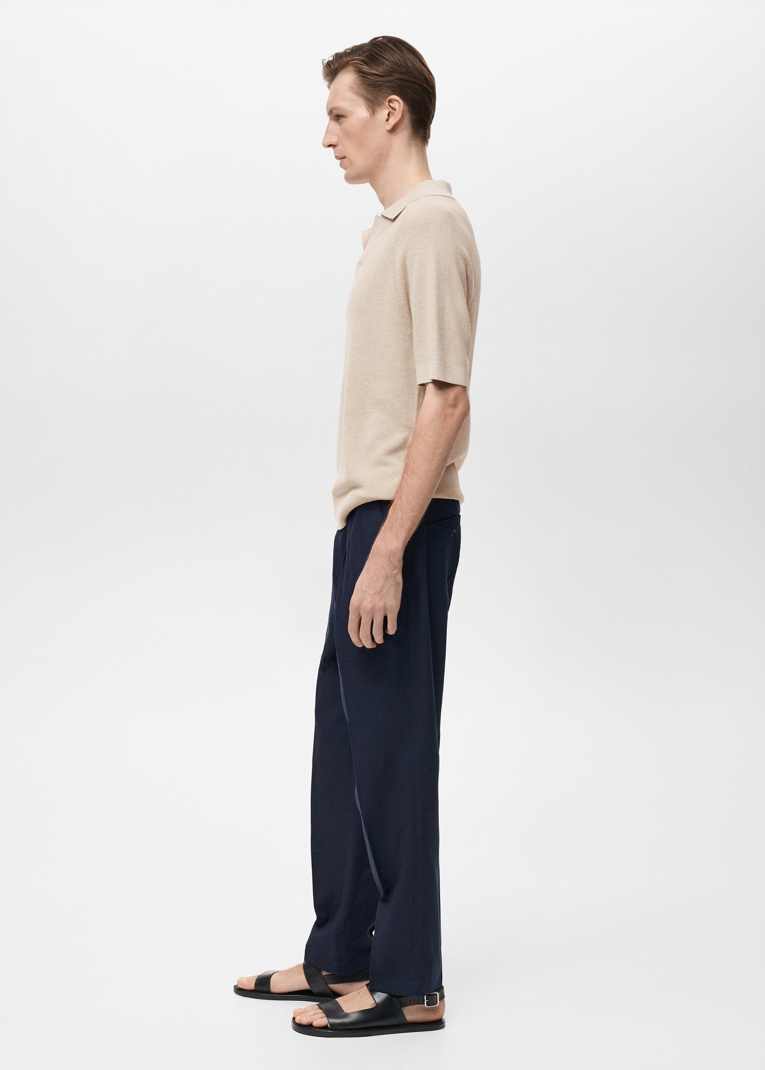 Structured knitted polo shirt - Men | MANGO USA Product Image