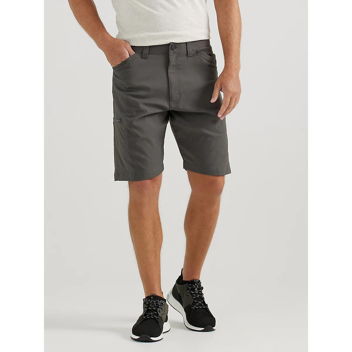 Men's All Terrain Cargo Short in Smoke Product Image