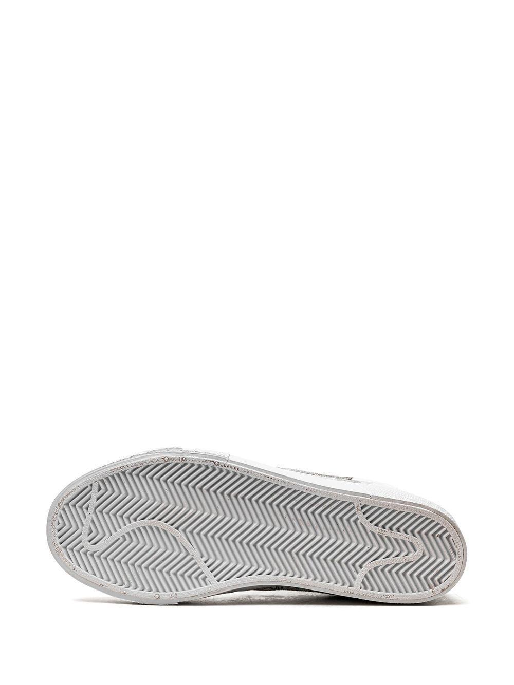 SB Zoom Blazer Mid Edge "Floral White/Grey" sneakers Product Image
