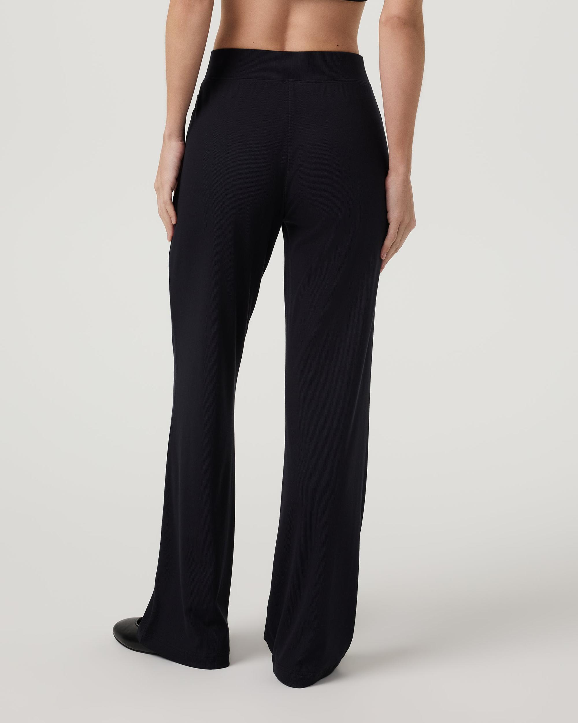 Pose Pant Product Image