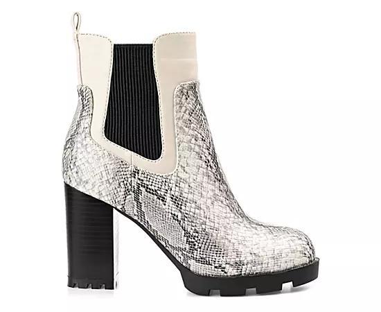 Journee Collection Womens Islana Casual Short Bootie Product Image
