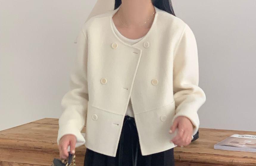 Double-Breasted Woolen Cropped Blazer Product Image