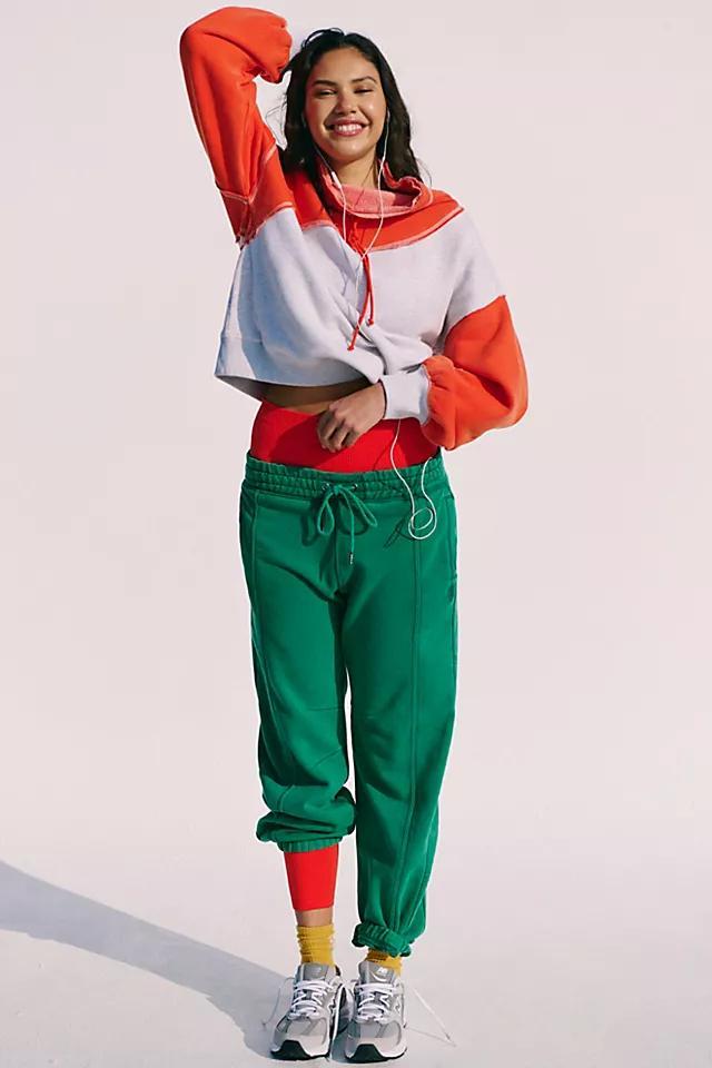 Sprint To The Finish Pants Product Image