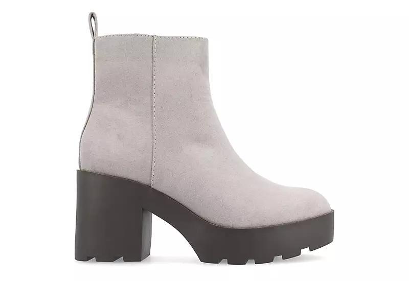 Journee Collection Womens Cassidy Bootie Product Image