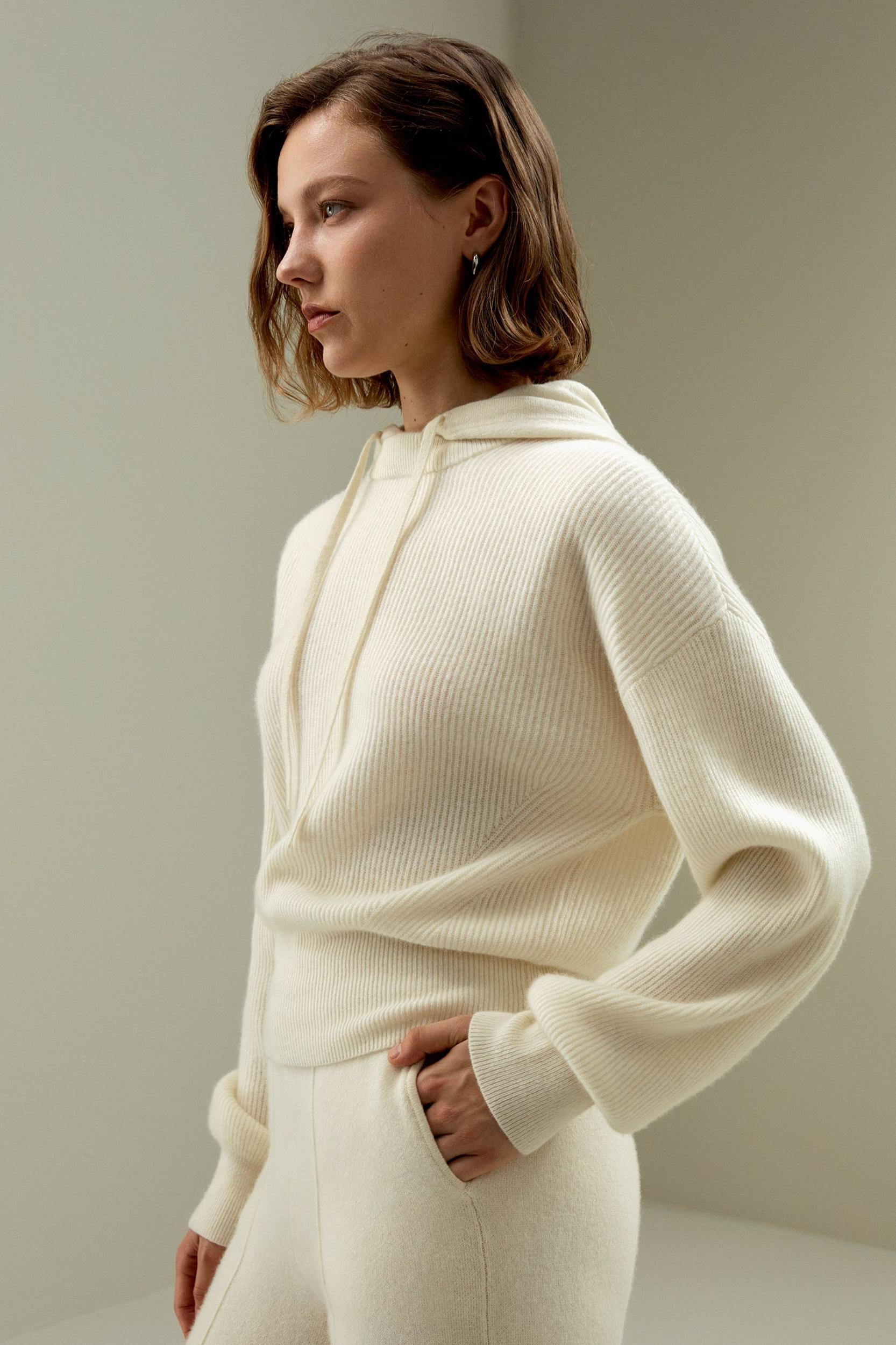 Eshe 2-in-1 Cashmere Detachable Hoodie Product Image