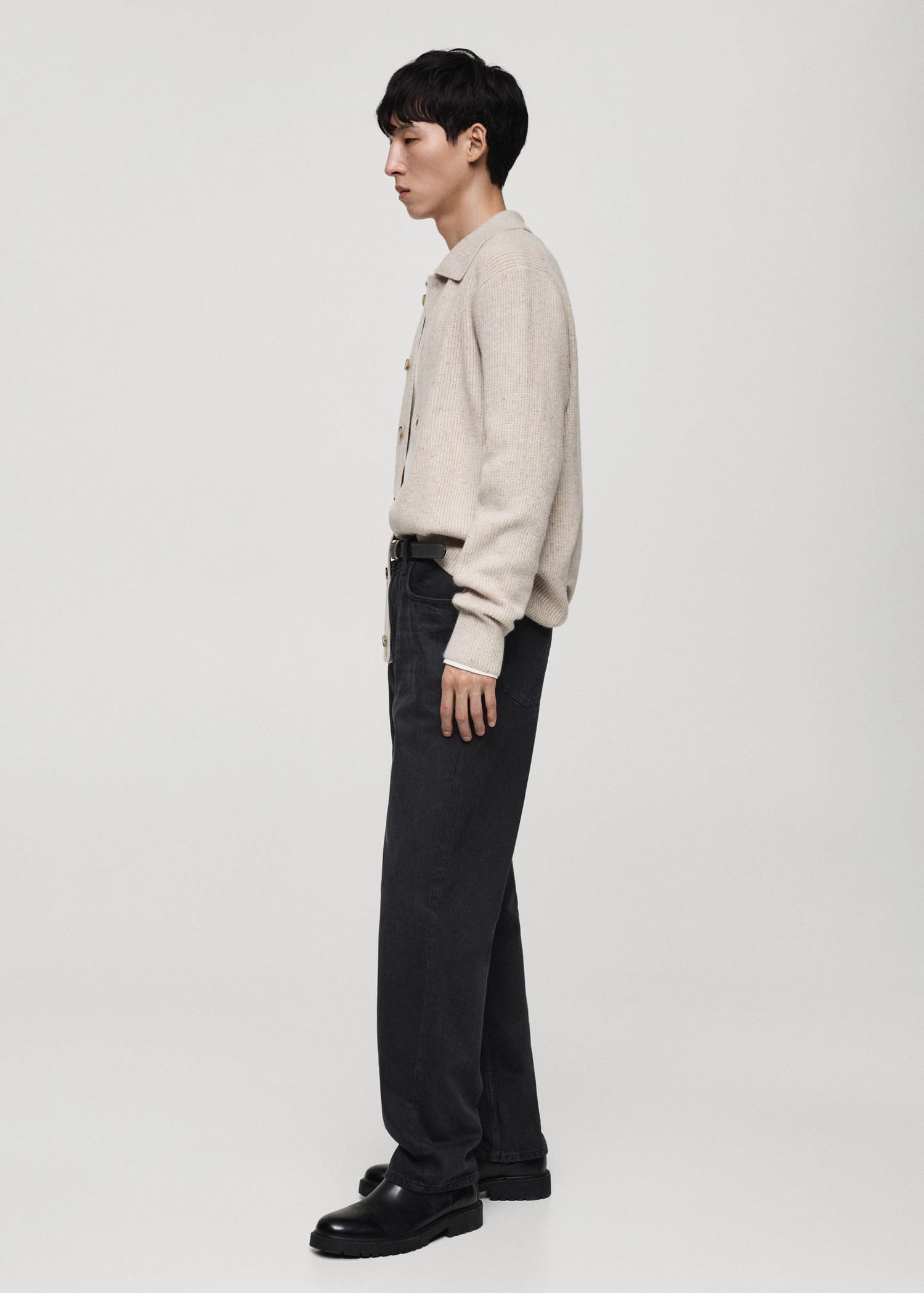 Moby straight-fit black jeans - Men | MANGO USA Product Image