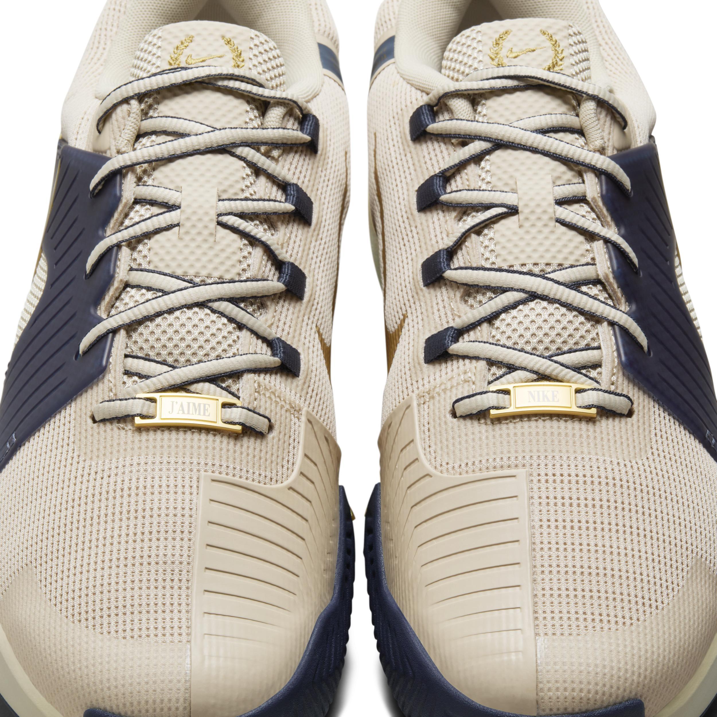 Nike Men's GP Challenge 1 Premium Hard Court Tennis Shoes Product Image