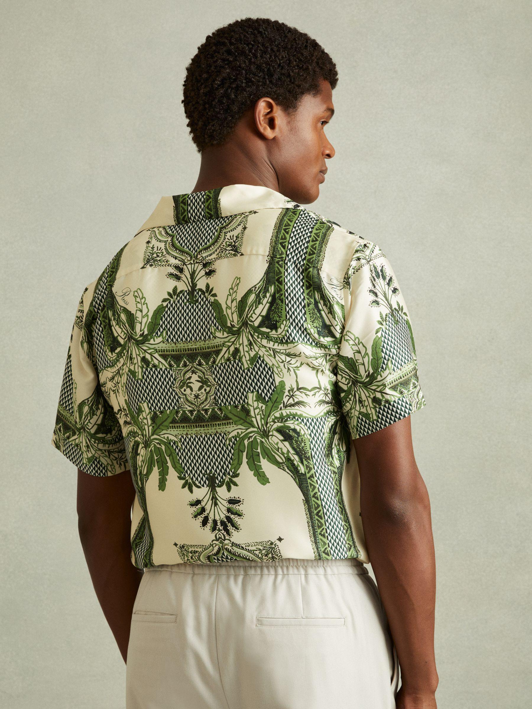 Lulu Bright Green Relaxed Palm Print Cuban Collar Shirt Product Image
