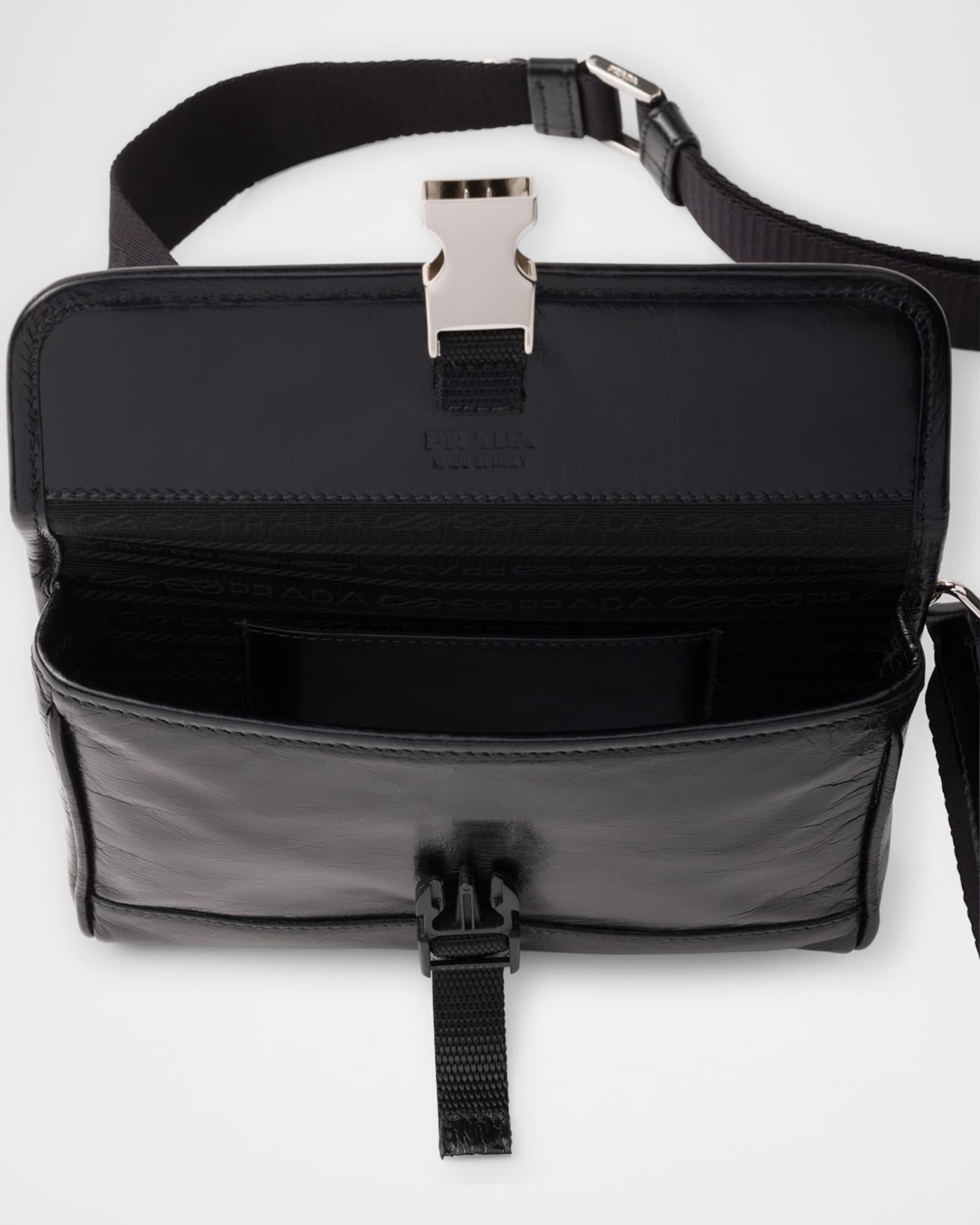 Men's Leather Smartphone Case Product Image