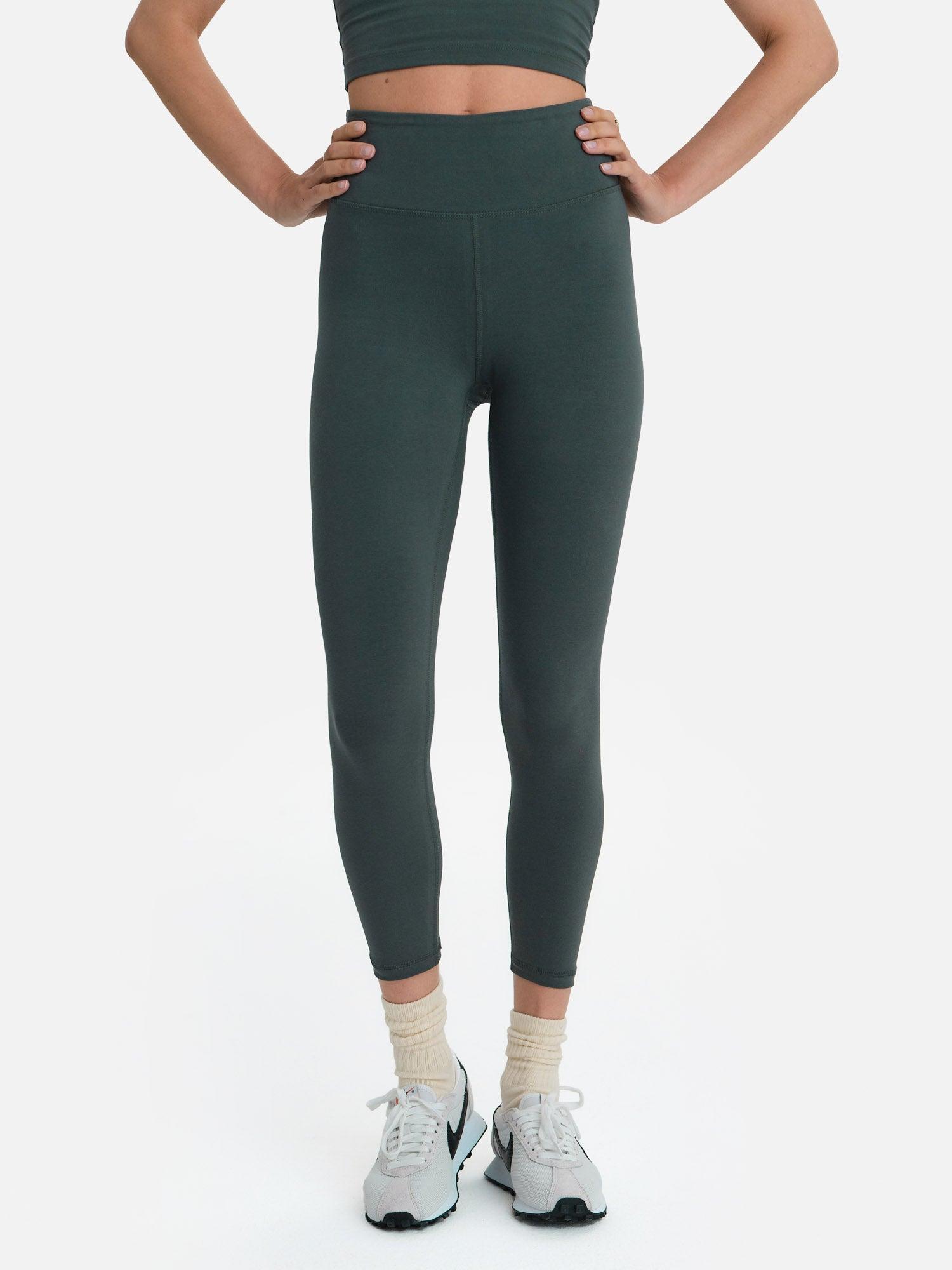 Midweight Terry Slim Sweatpant Male Product Image