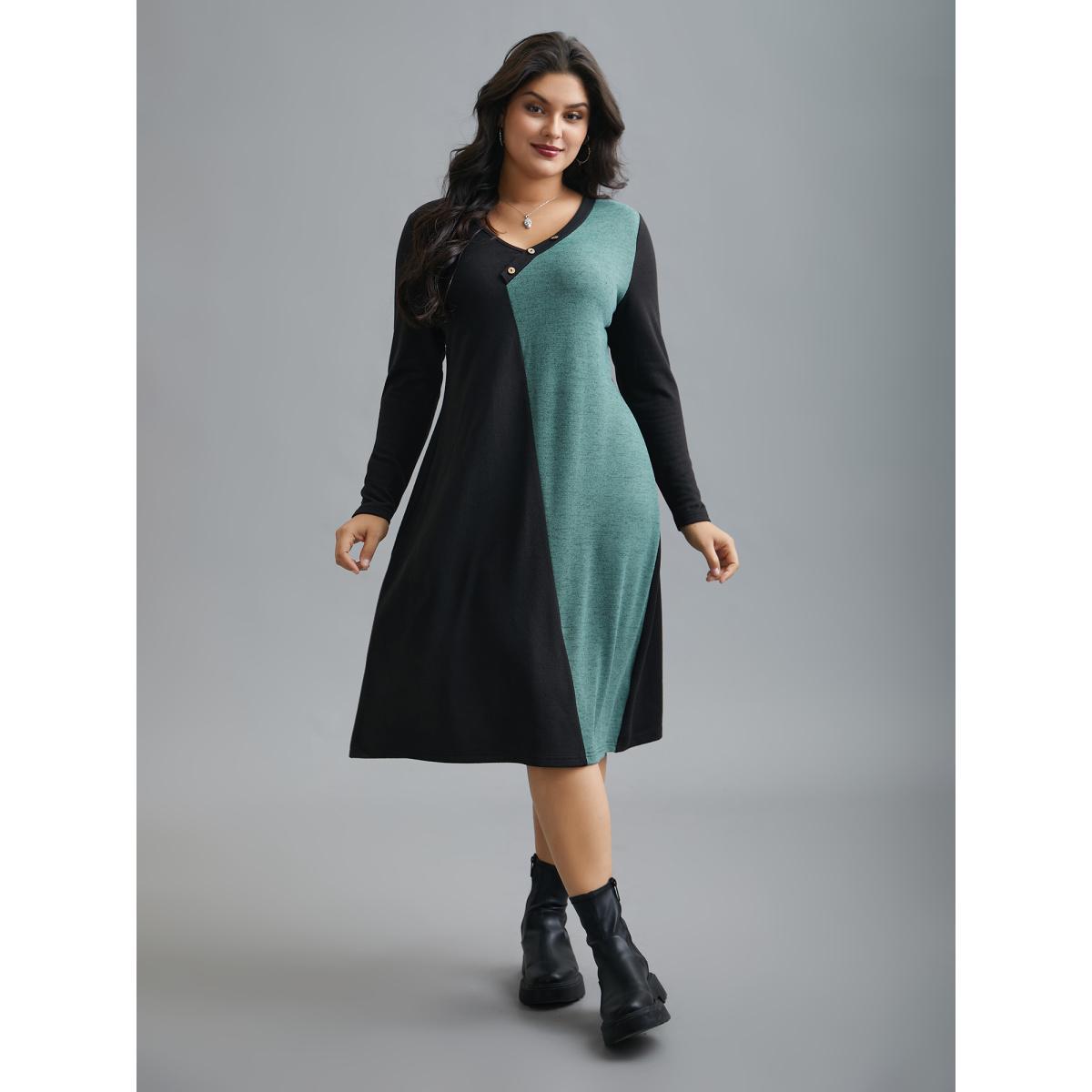 Plus Size V Neck Contrast Patchwork Button Detail Dress Black Women Casual Contrast Knit Dresses Bloomchic 14-16/1X Product Image