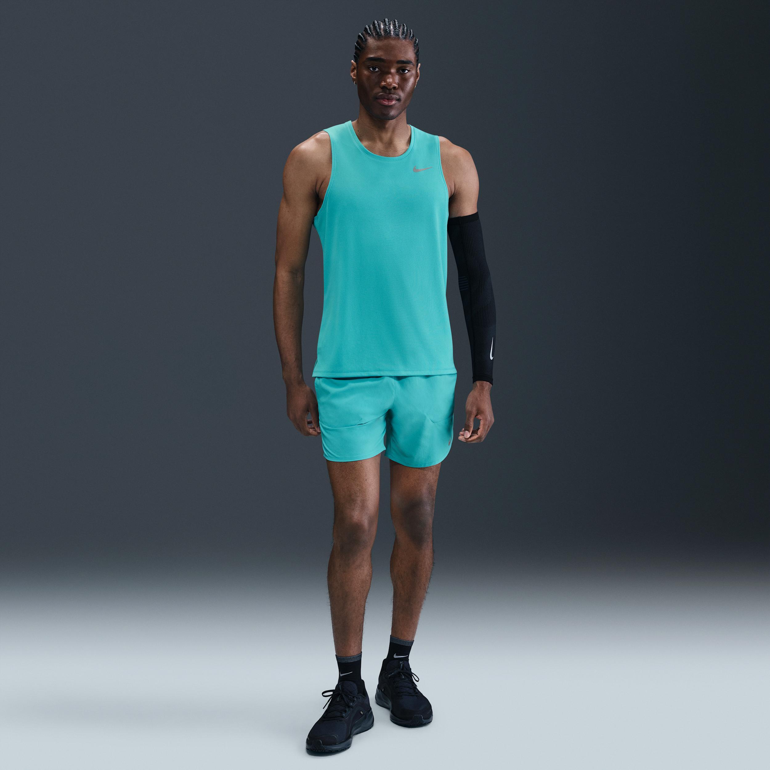 Nike Men's Miler Dri-FIT Running Tank Top Product Image