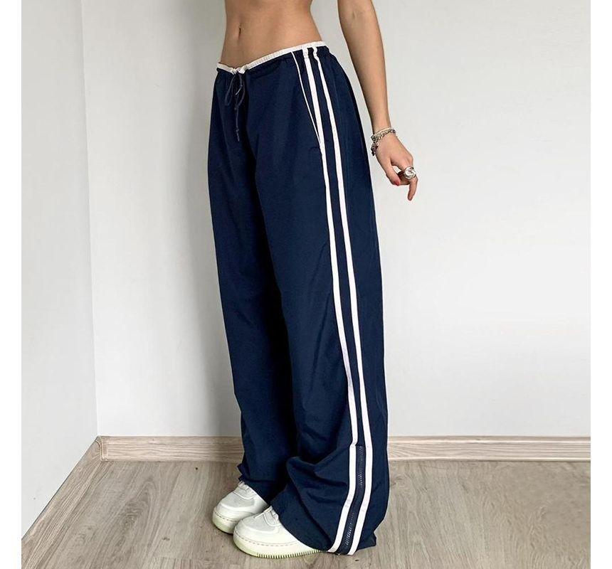 Low Waist Striped Straight-Fit Wide-Leg Sweatpants Product Image