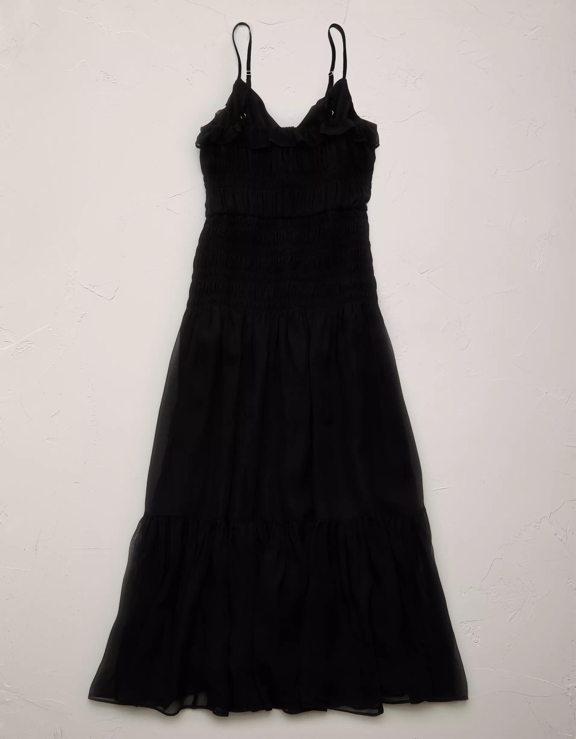 AE77 Premium Smocked Maxi Dress Product Image