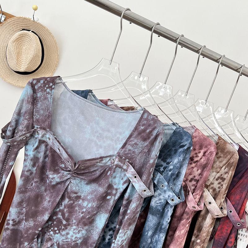 Flared-Sleeve Patterned Ruffle Asymmetrical Blouse Product Image
