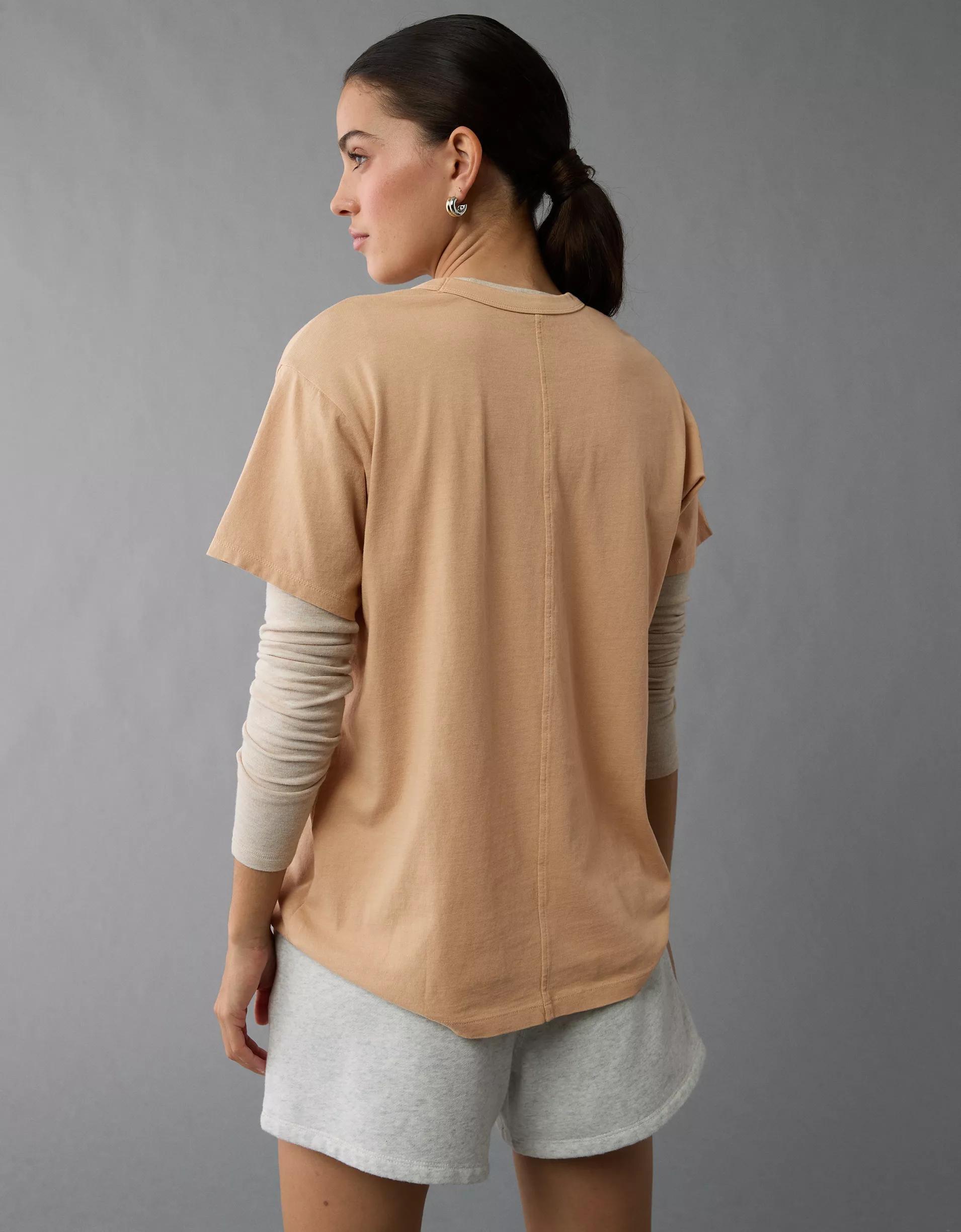 AE Oversized Valentine's Day Graphic T-Shirt Product Image