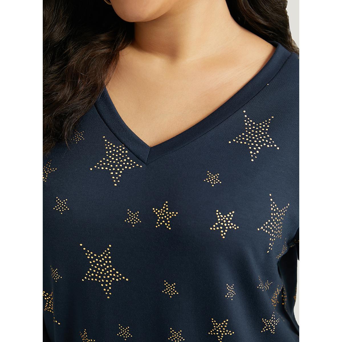 Plus Size Star Glitter Print V Neck Elastic Cuffs Sweatshirt Women Indigo Casual Elastic cuffs V-neck Dailywear Sweatshirts BloomChic 28/5X Product Image