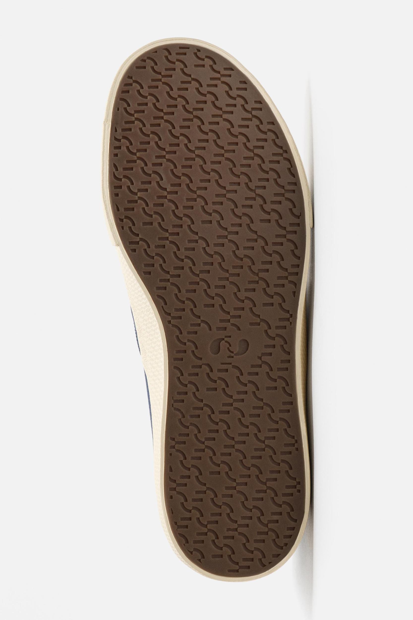 FABRIC LACELESS SNEAKERS Product Image