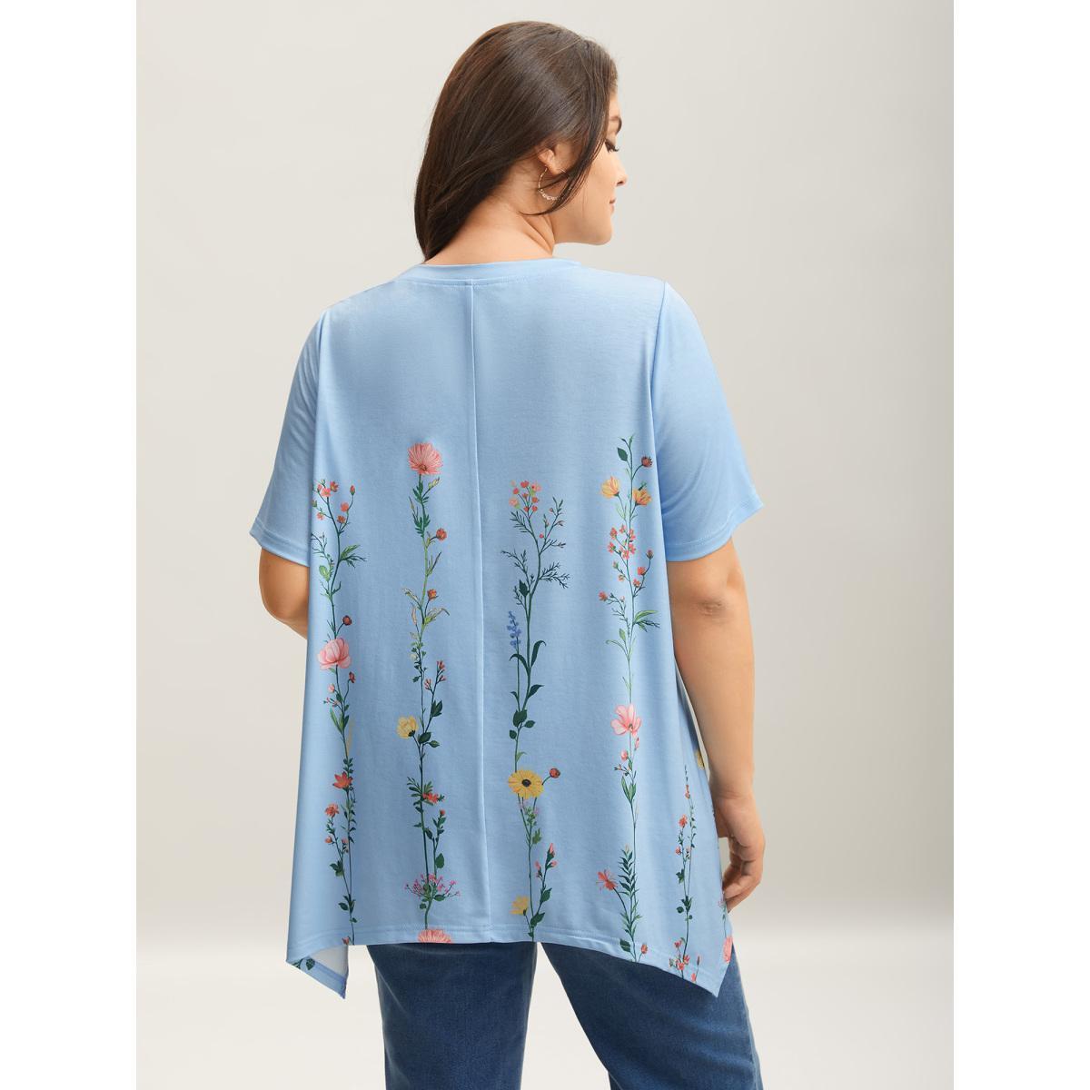 Plus Size Stretchy Hi-Low Hem Floral T-Shirt LightBlue Women Elegant Asymmetrical Natural Flowers Round Neck Loose Everyday T-shirts BloomChic 26/4X Product Image