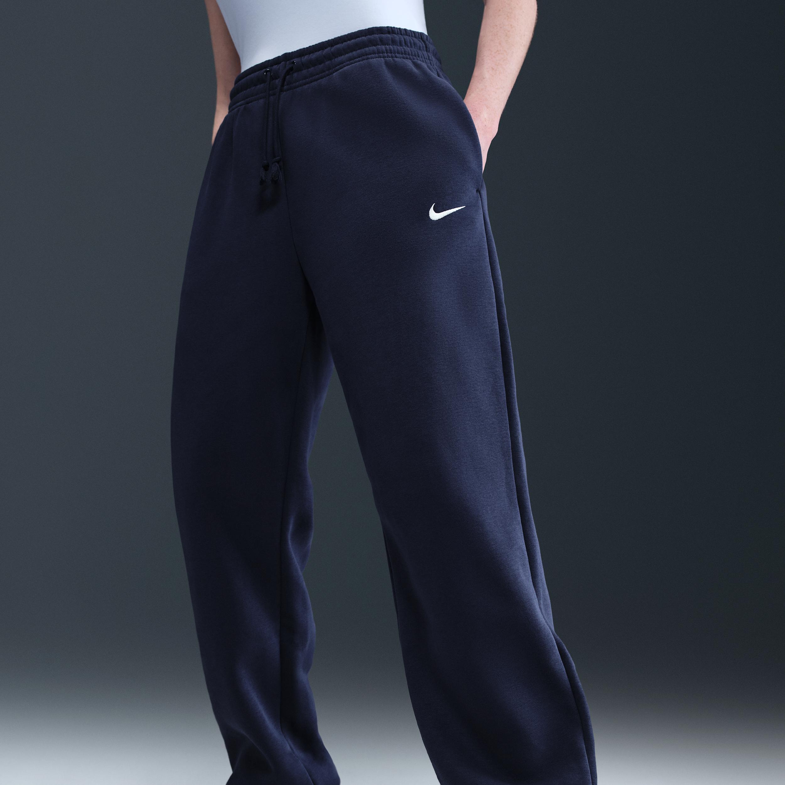 Women's Nike Sportswear Phoenix Fleece High-Waisted Oversized Sweatpants Product Image