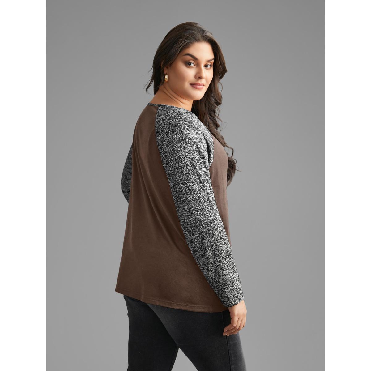 Plus Size Heather Patchwork Button Detail Stretchy T-Shirt DarkBrown Women Casual Contrast Flat collar with V-notch Everyday T-shirts BloomChic 26/4X Product Image