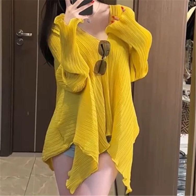 Long-Sleeve V-Neck Plain Ribbed Knit Top Product Image