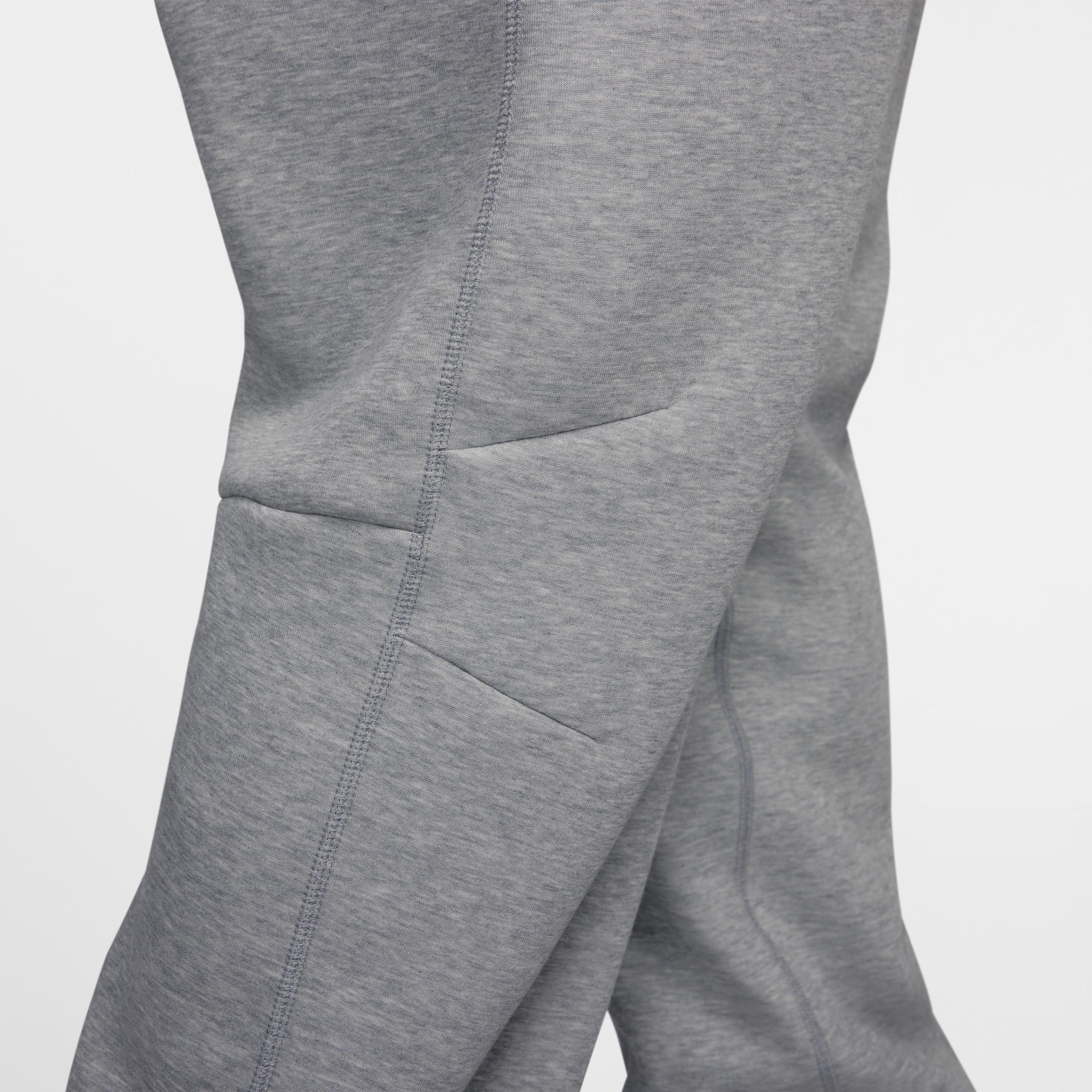 Nike Men's Tech Fleece Open-Hem Pants Product Image