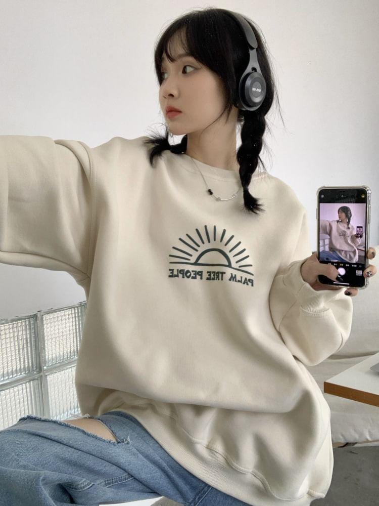 Crew Neck Lettering Print Oversized Pullover Product Image