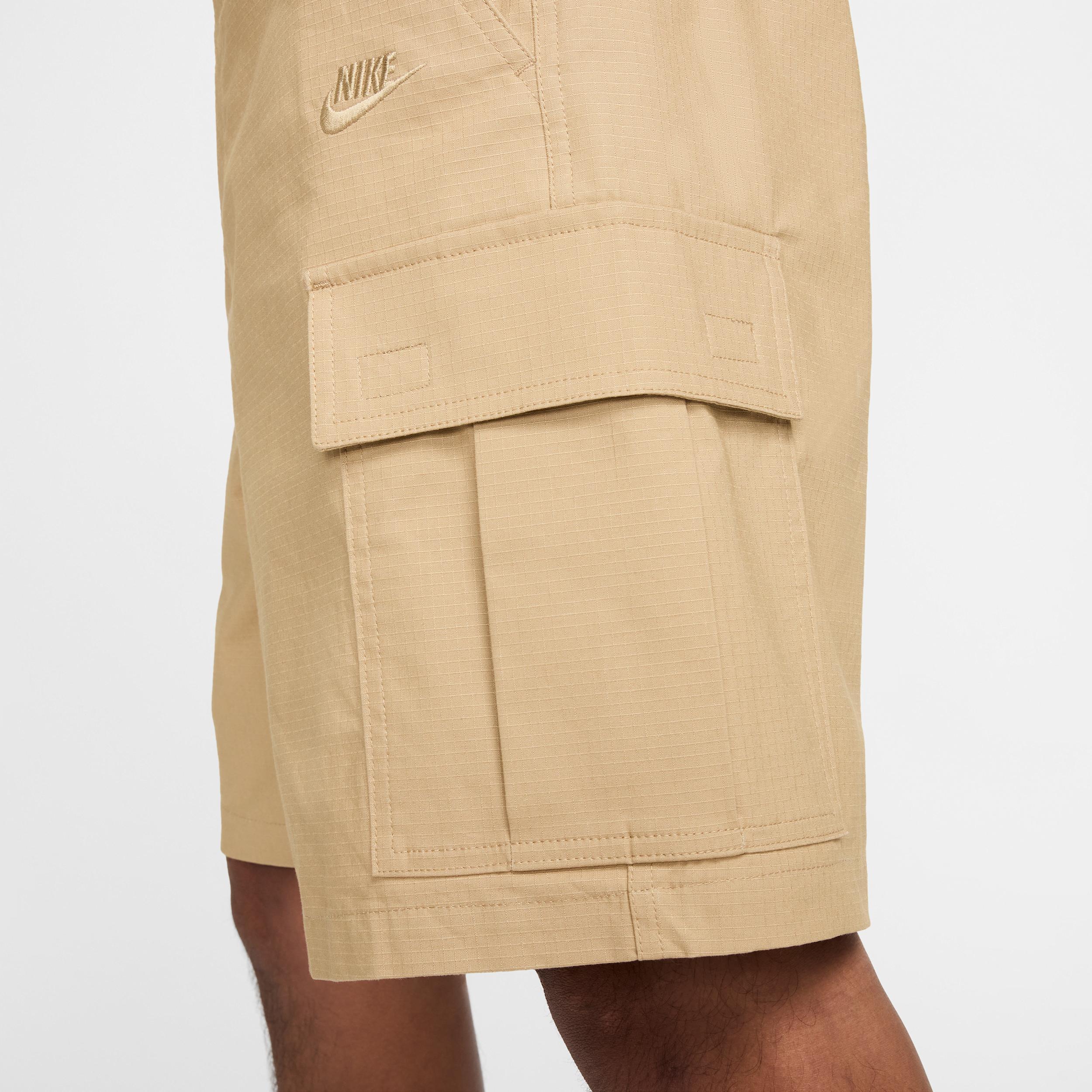 Nike Club Men's Woven Cargo Shorts Product Image