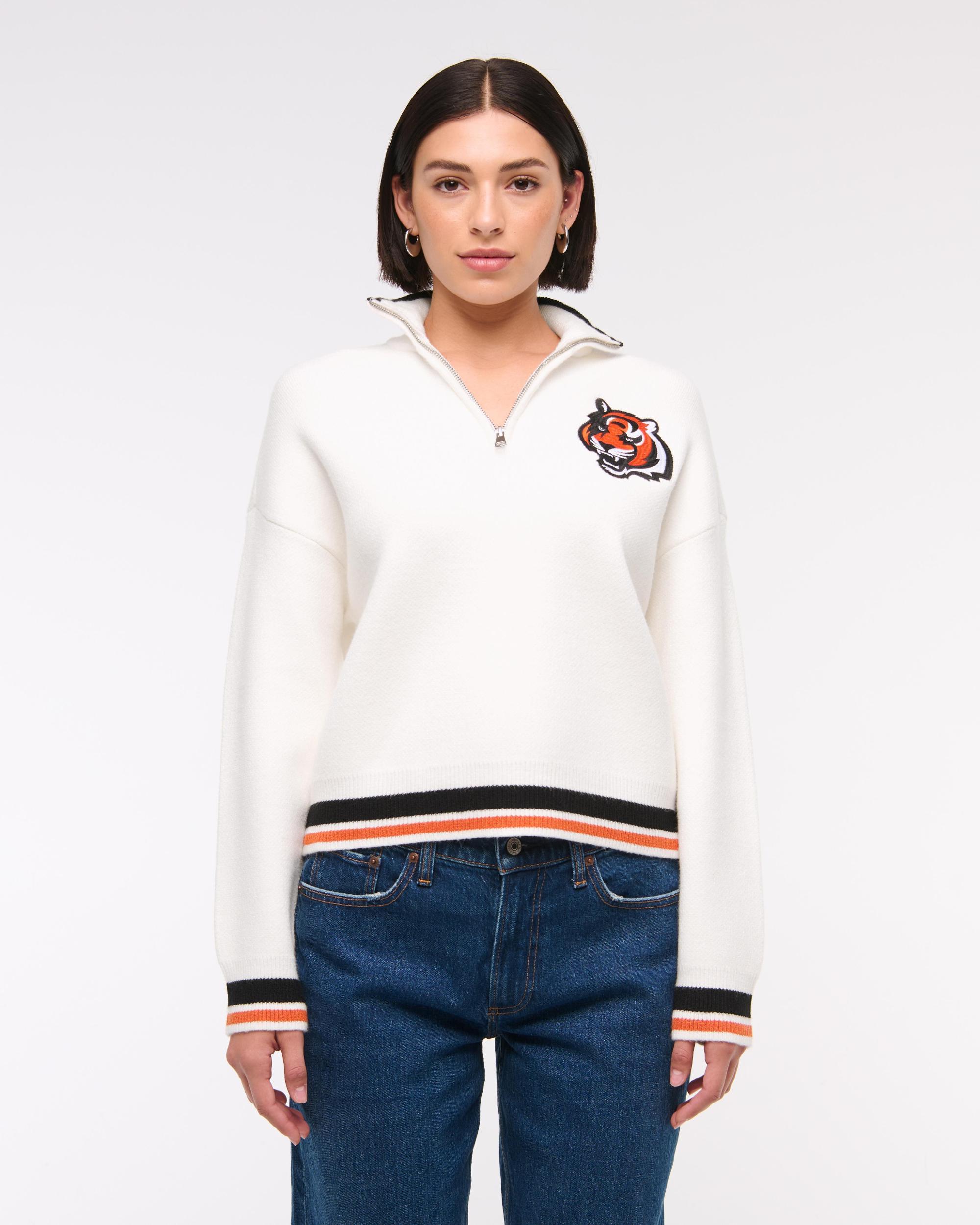Dallas Cowboys LuxeLoft Half-Zip Product Image