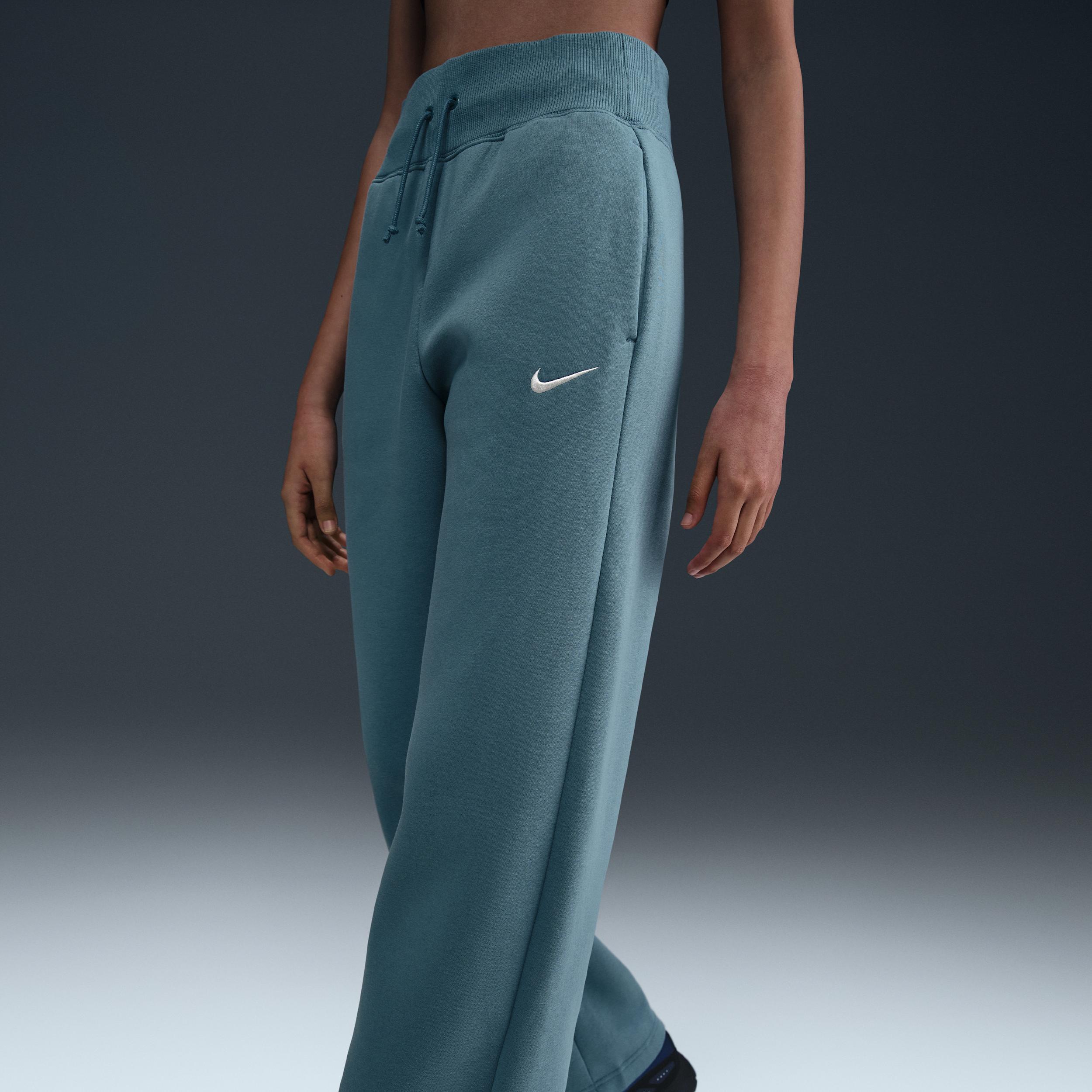 Women's Nike Sportswear Phoenix Fleece High-Waisted Wide-Leg Sweatpants Product Image