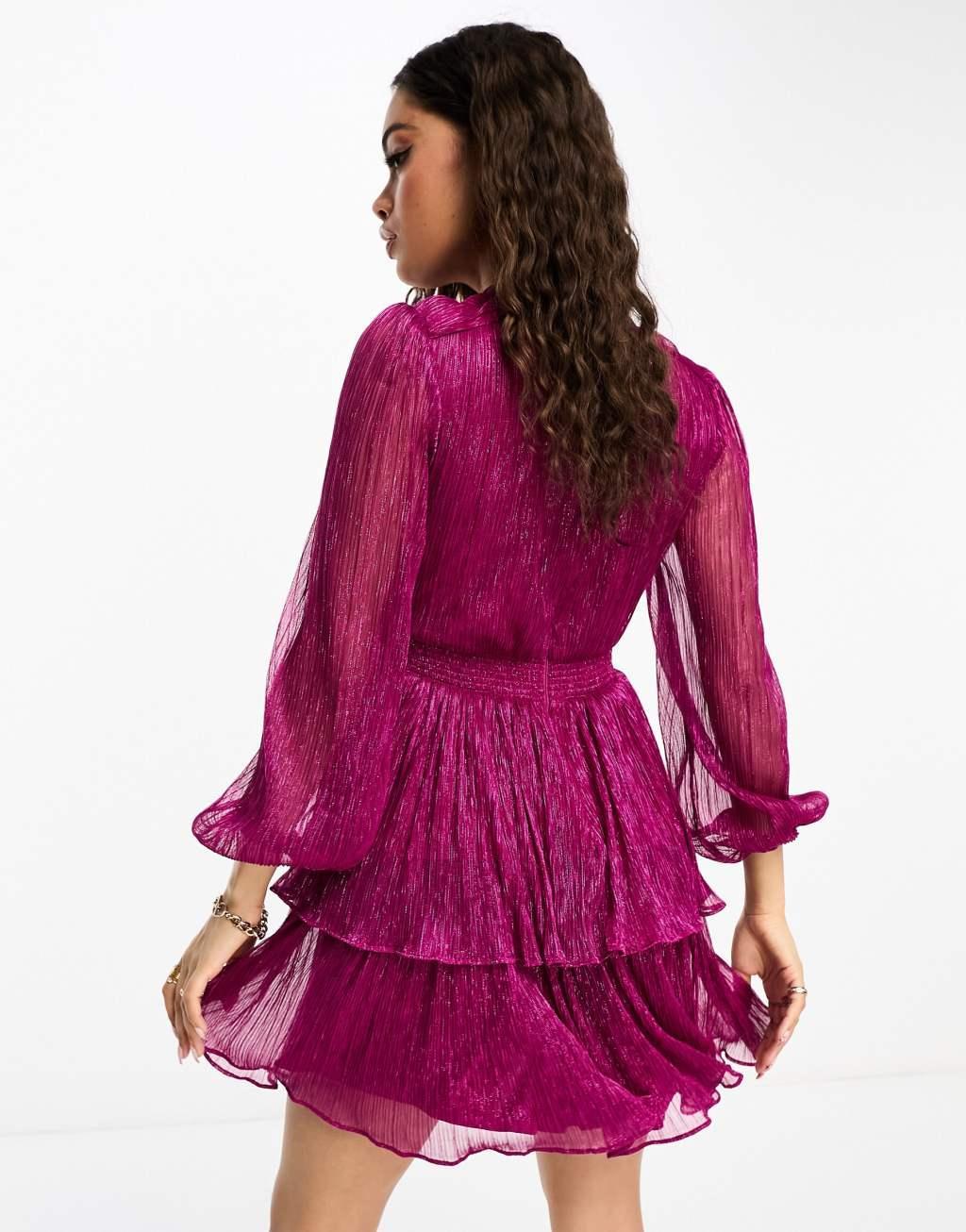 Ever New Petite tiered metallic plisse mini dress Product Image