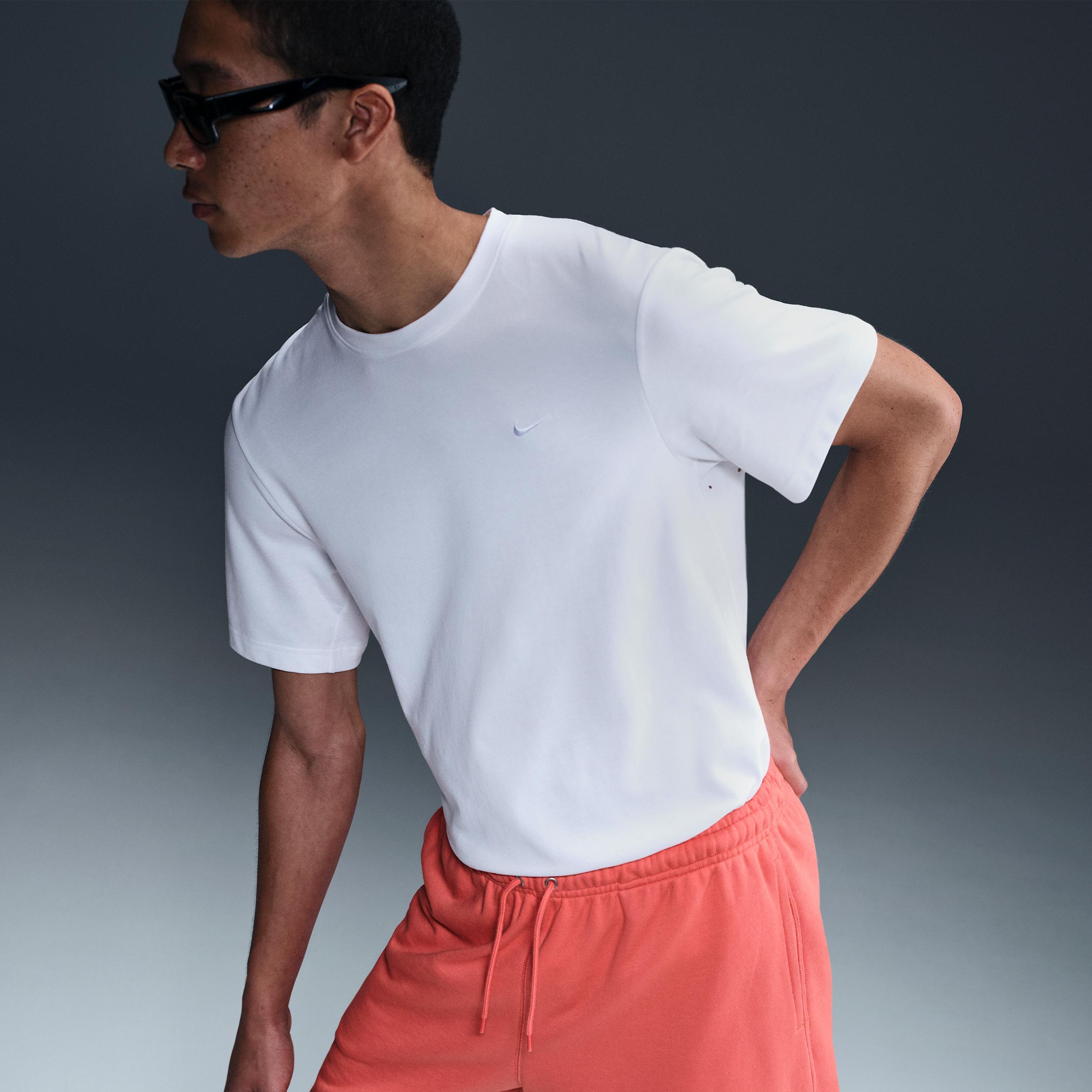 Nike Club Men's French Terry Flow Shorts Product Image